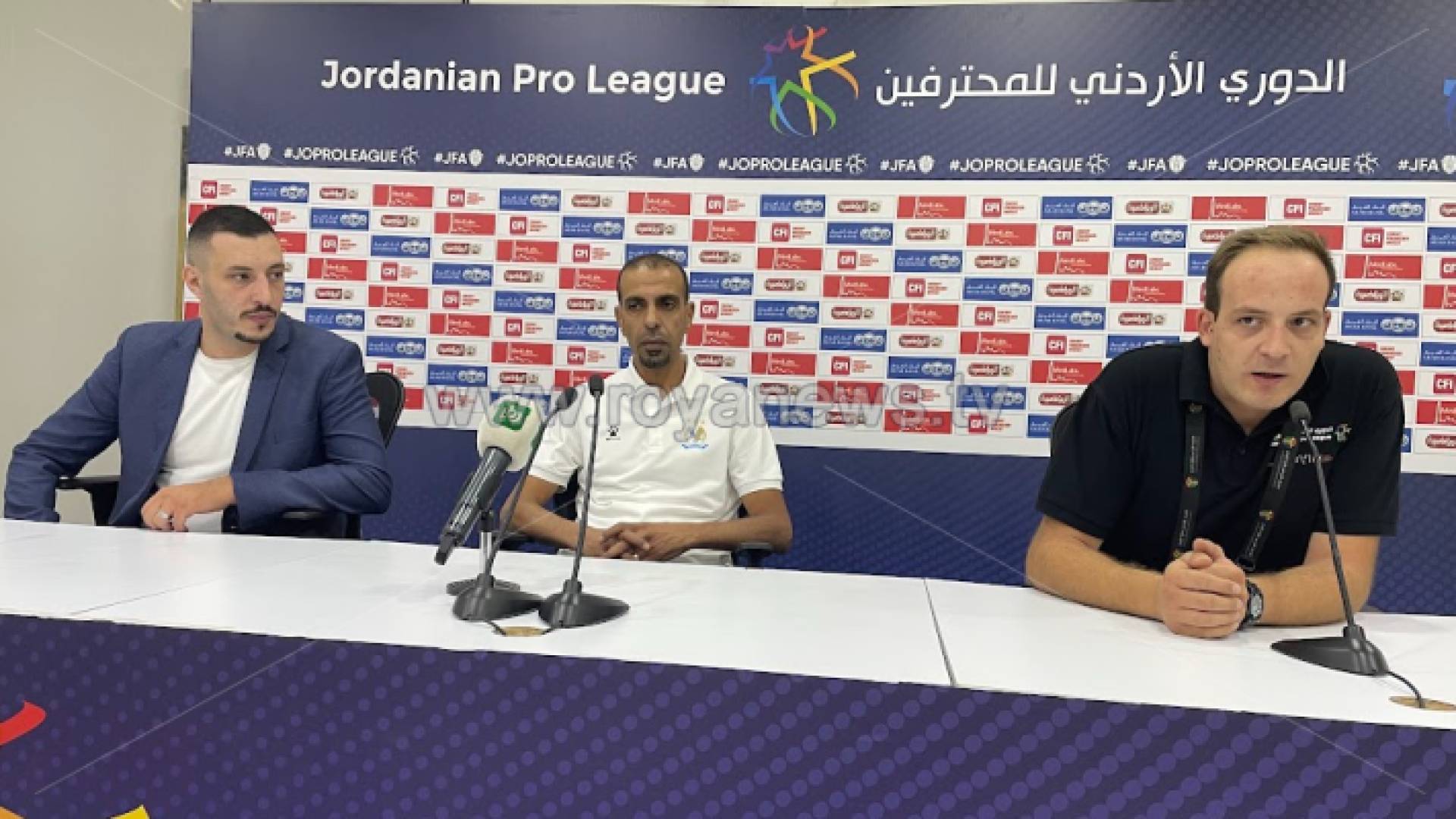 الكادر الفني للنادي الفيصلي