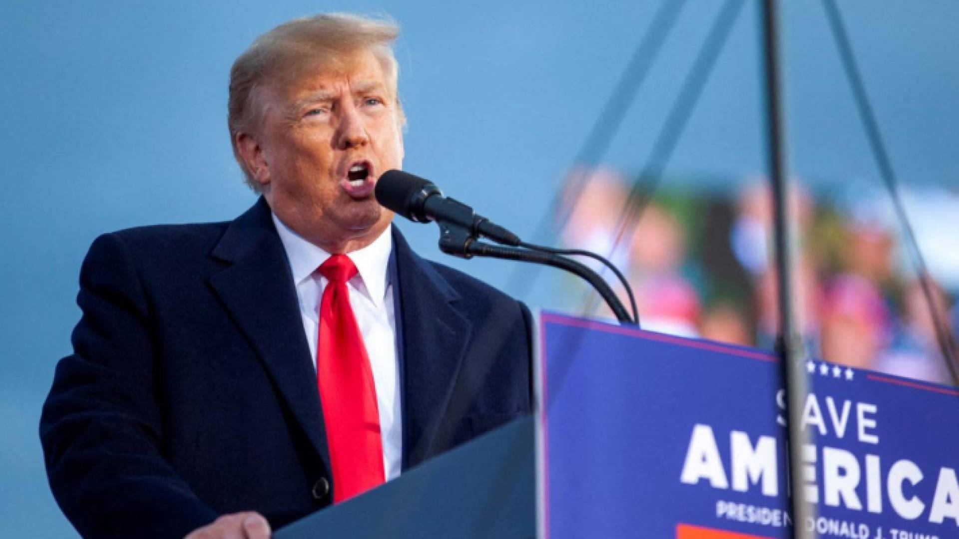 الرئيس الأمريكي السابق دونالد ترمب