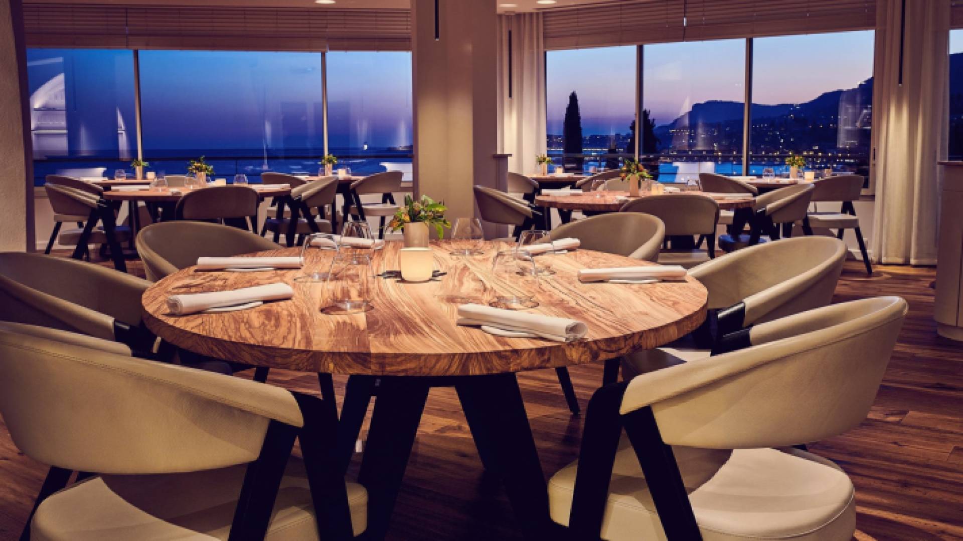 صورة لأحد المطاعم السياحية