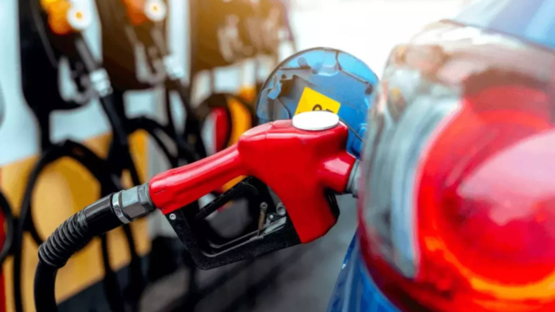 محطة وقود - تعبيرية