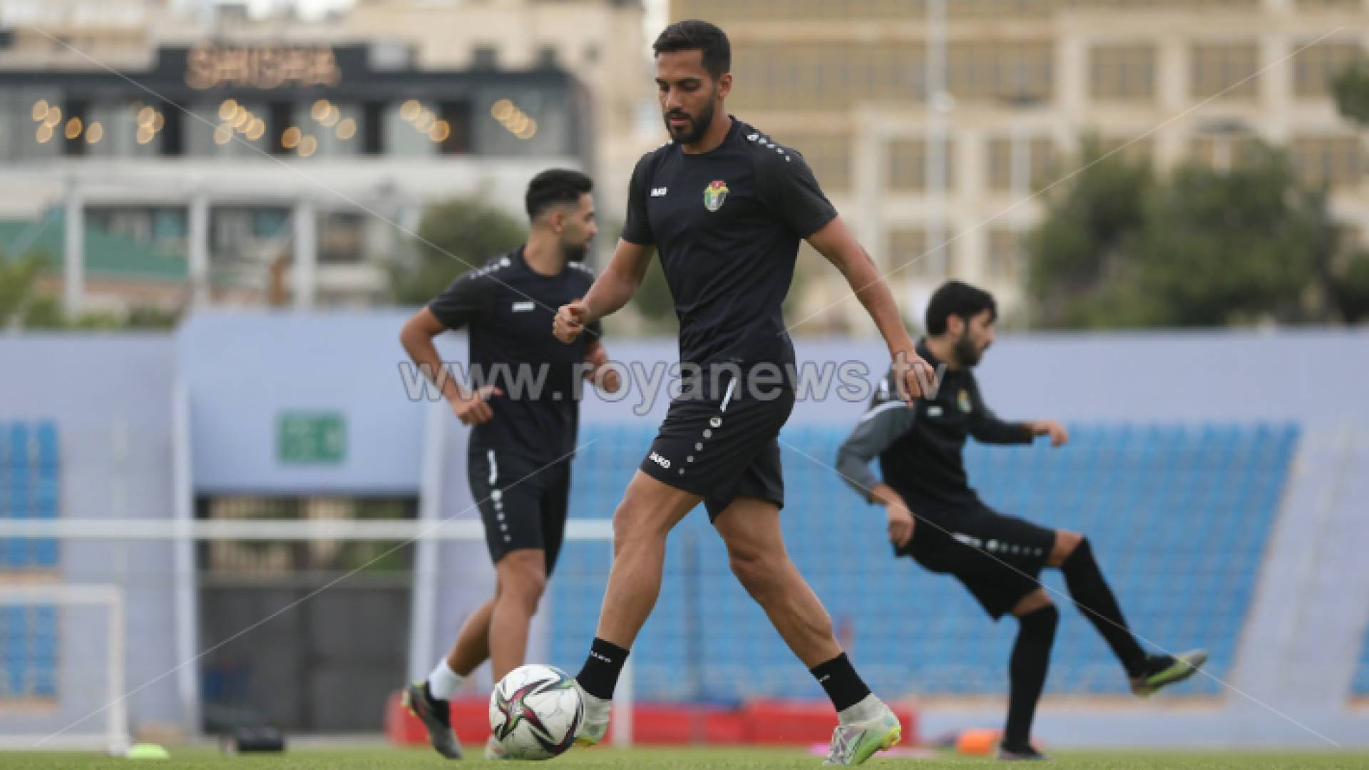 لاعبو المنتخب الوطني