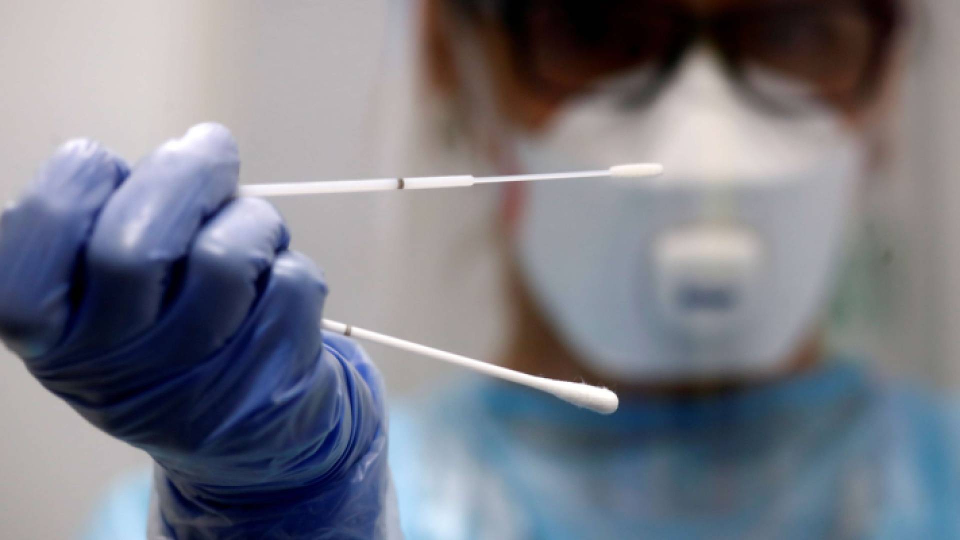 أدوات فحص فيروس "كورنا"