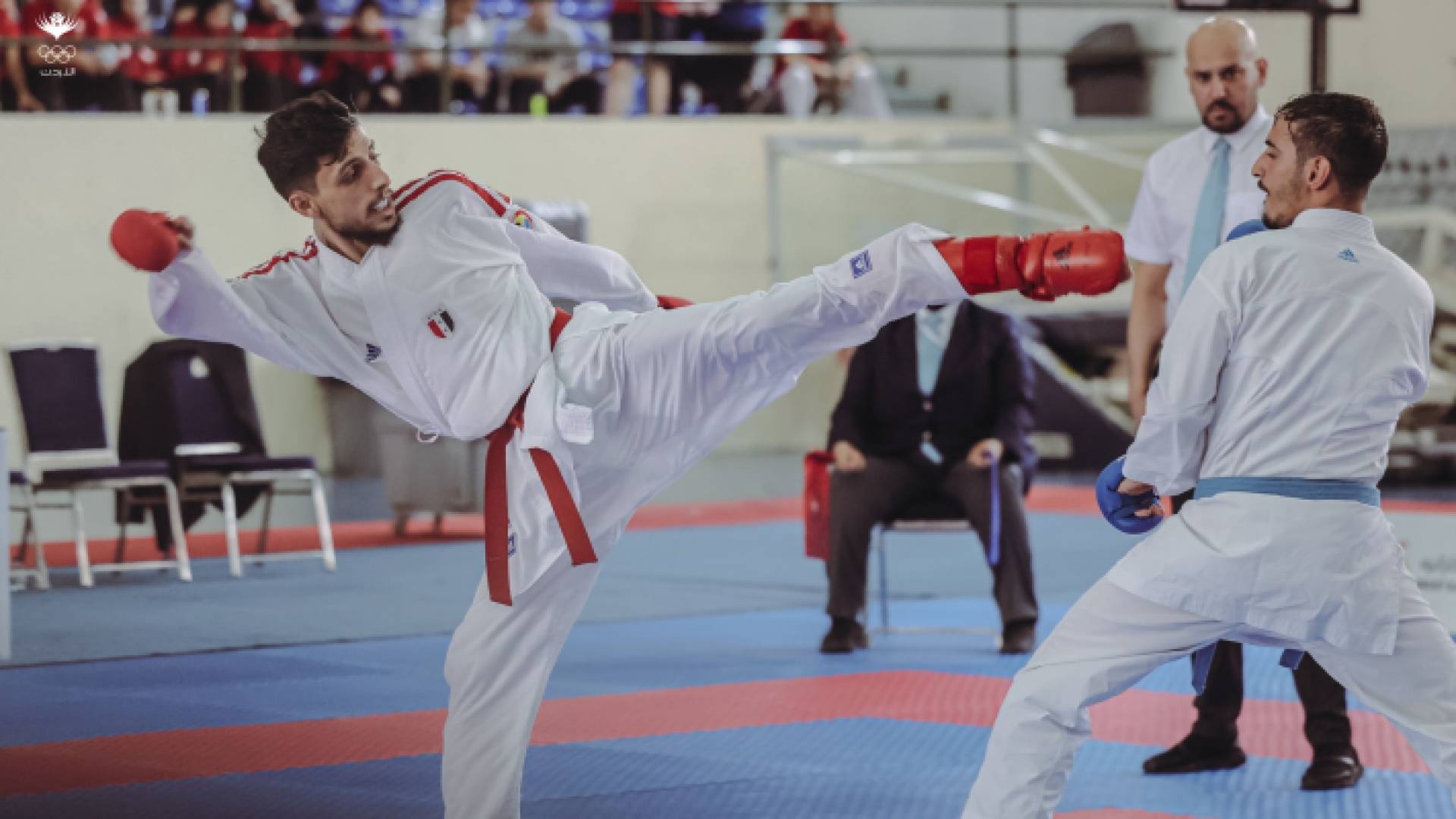 من المنافسات