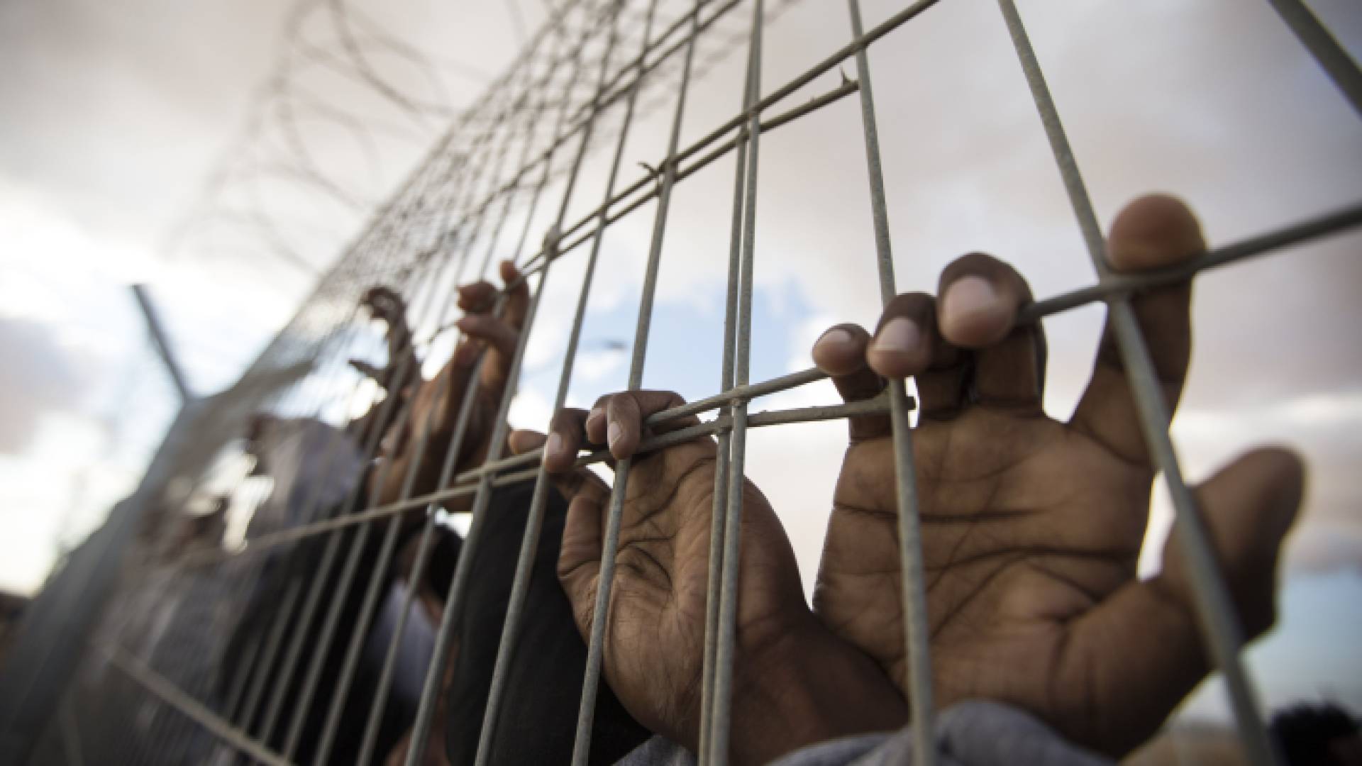 أسرى في سجون الاحتلال