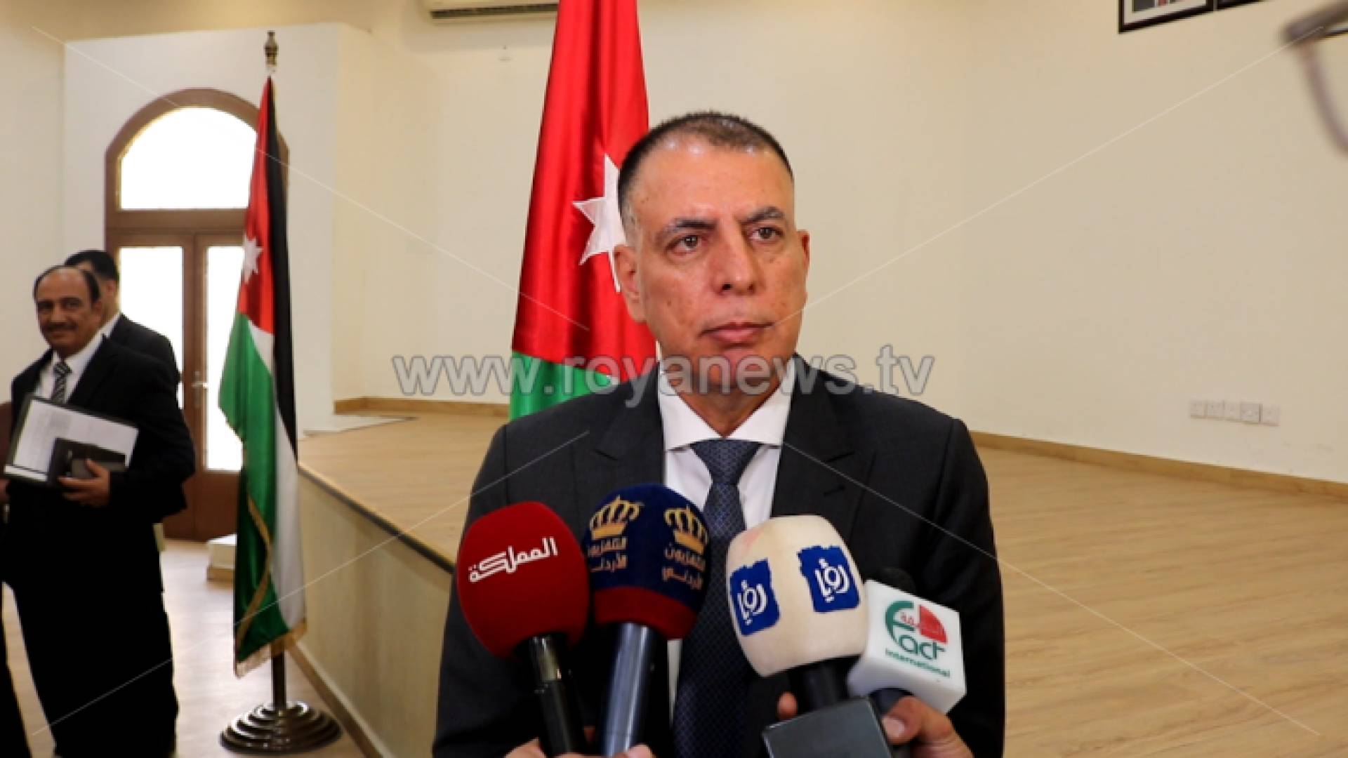 وزير الداخلية مازن الفراية