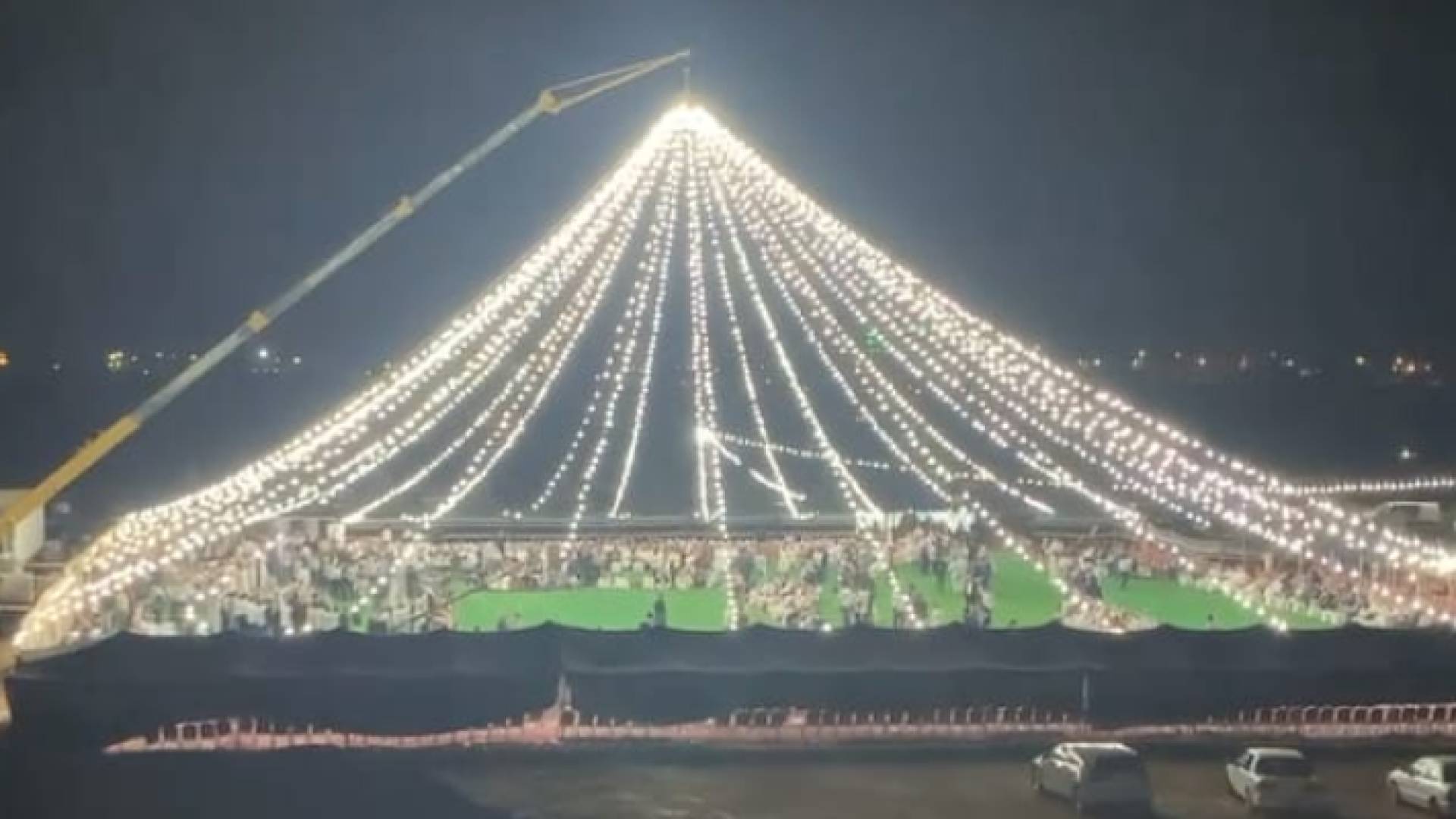 الصورة من حفل الزفاف