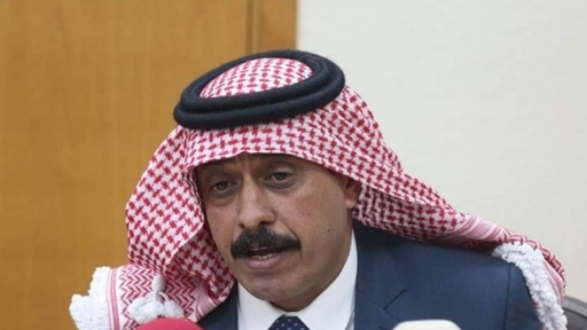 مستشار جلالة الملك عبدالله الثاني لشؤون العشائر الدكتور عاطف الحجايا