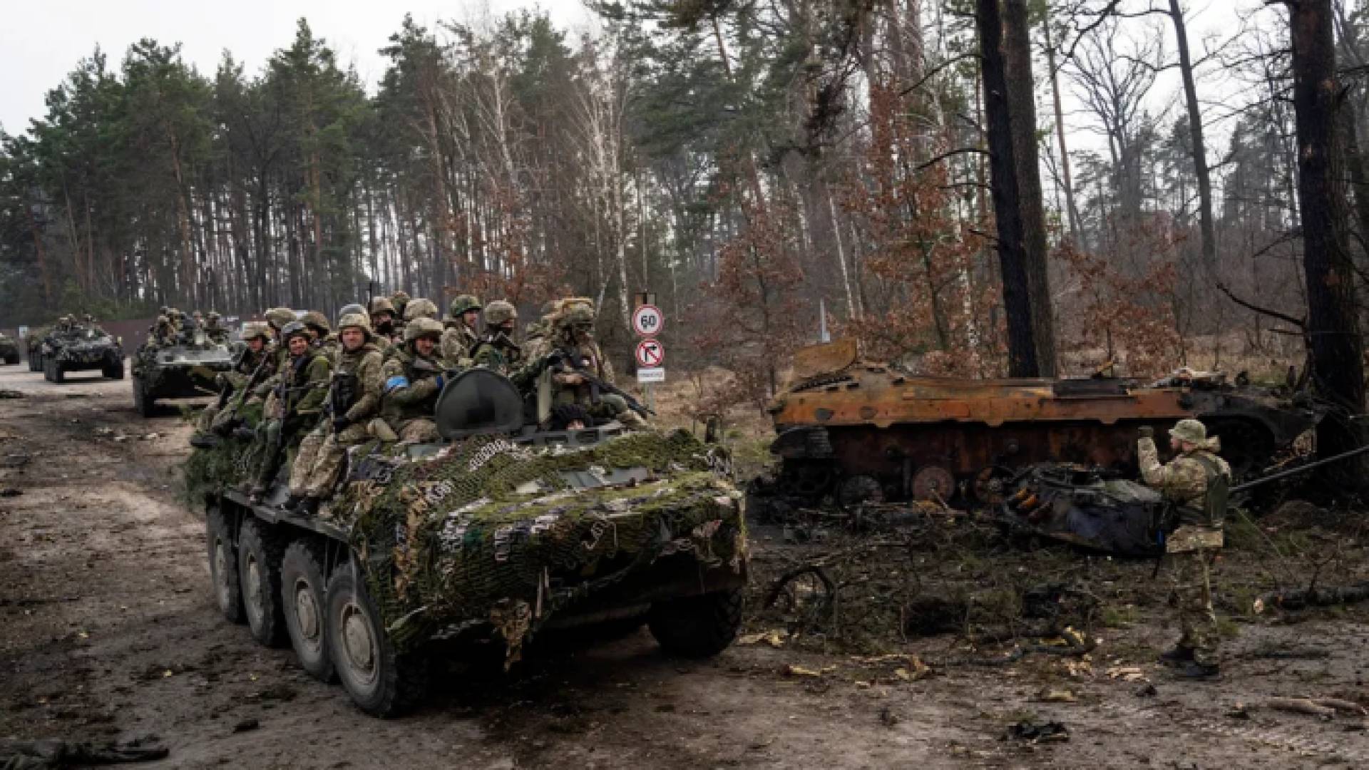 جنود أوكرانيون في كييف