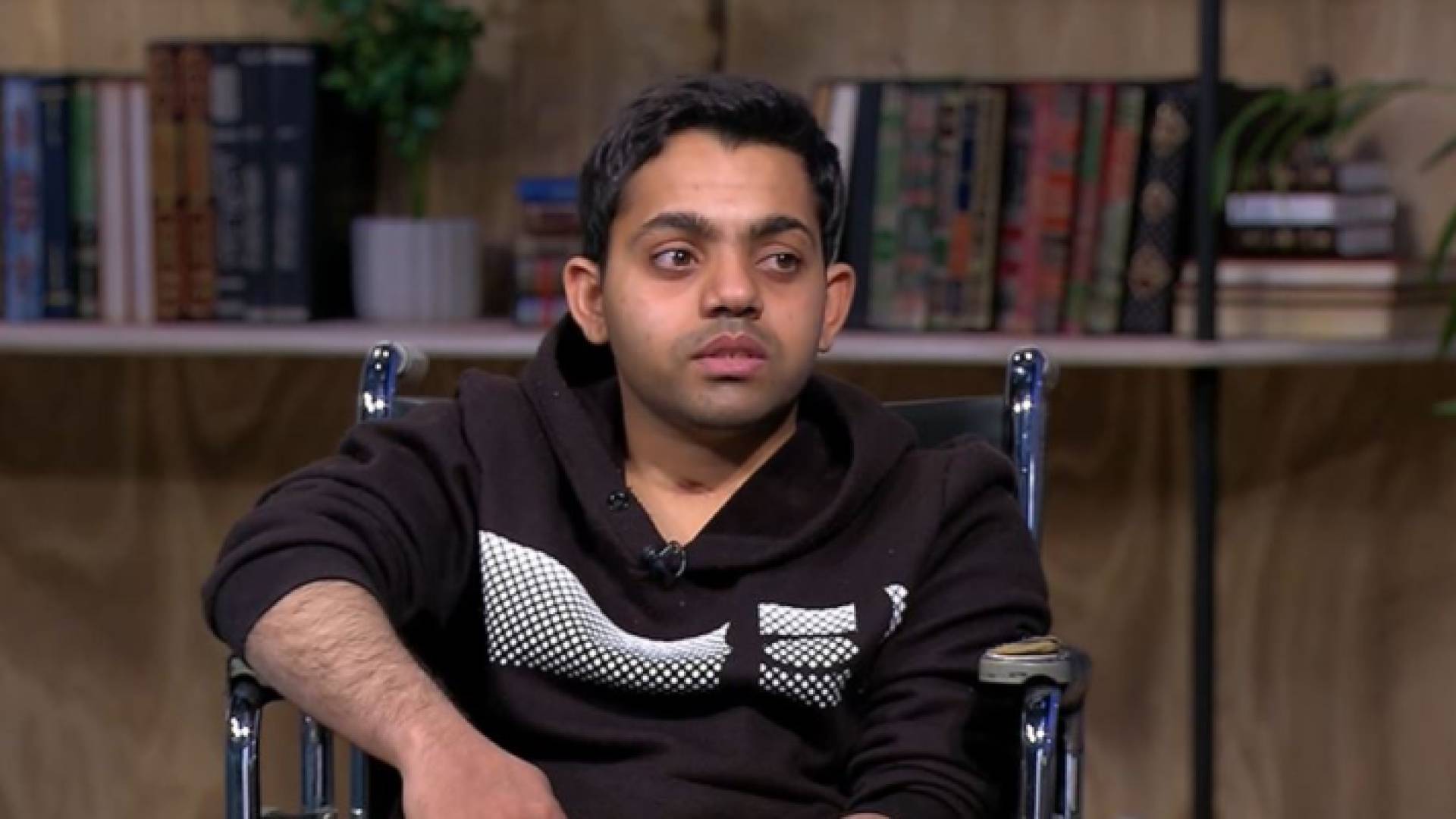 الشاب أنس هايل