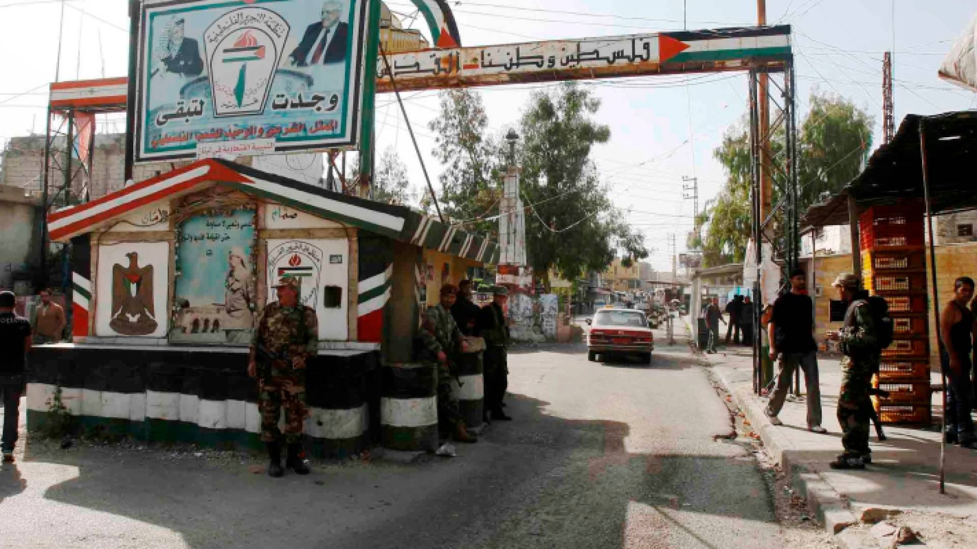 اشتباكات في مخيم عين الحلوة