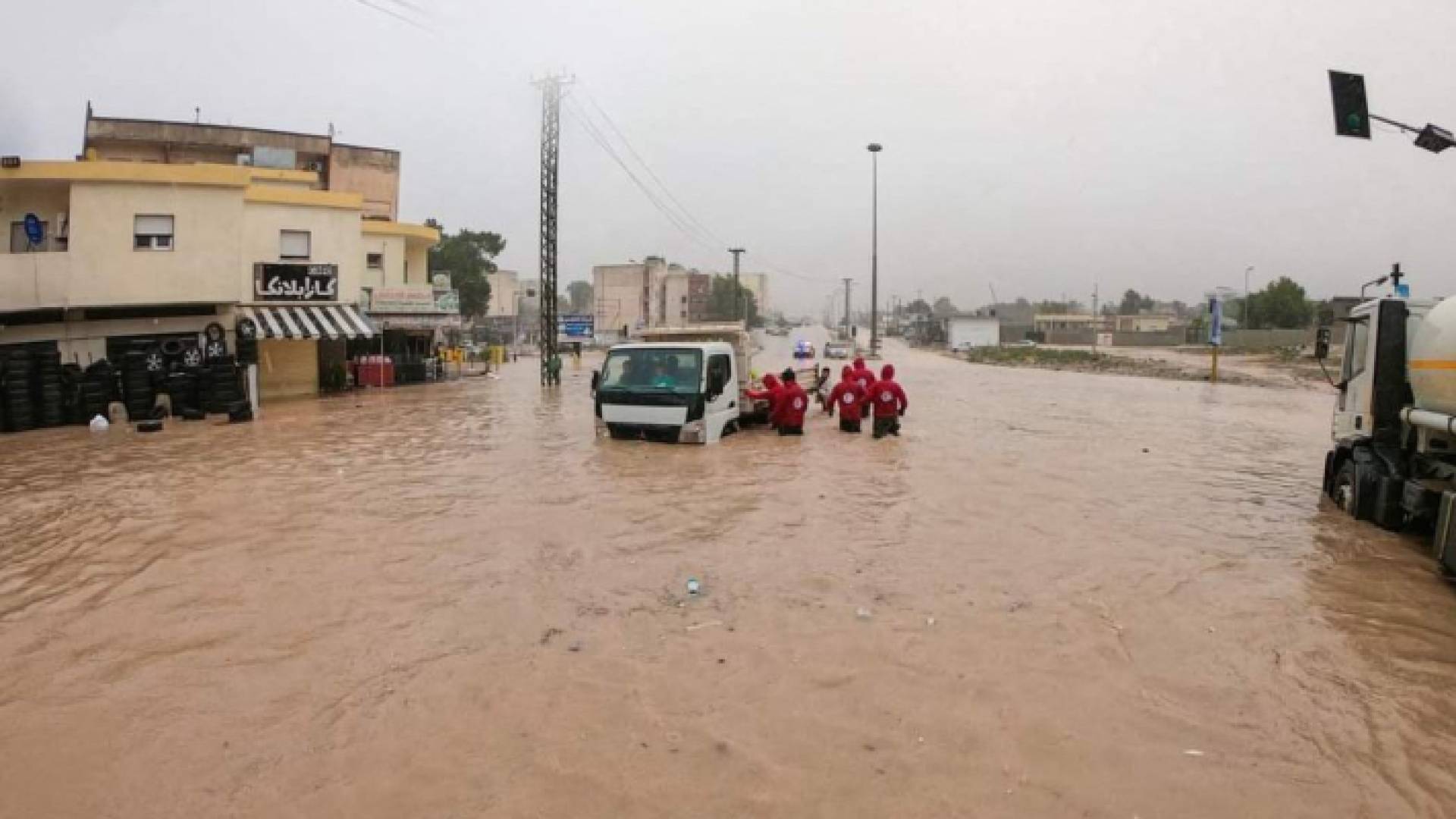 إعصار "دانيال" أغرق مدن ليبية وخلف ىلاف الضحايا