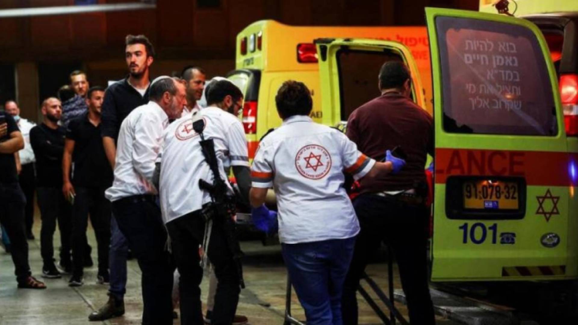 اخلاء مستوطنين مصابين "أرشيفية"