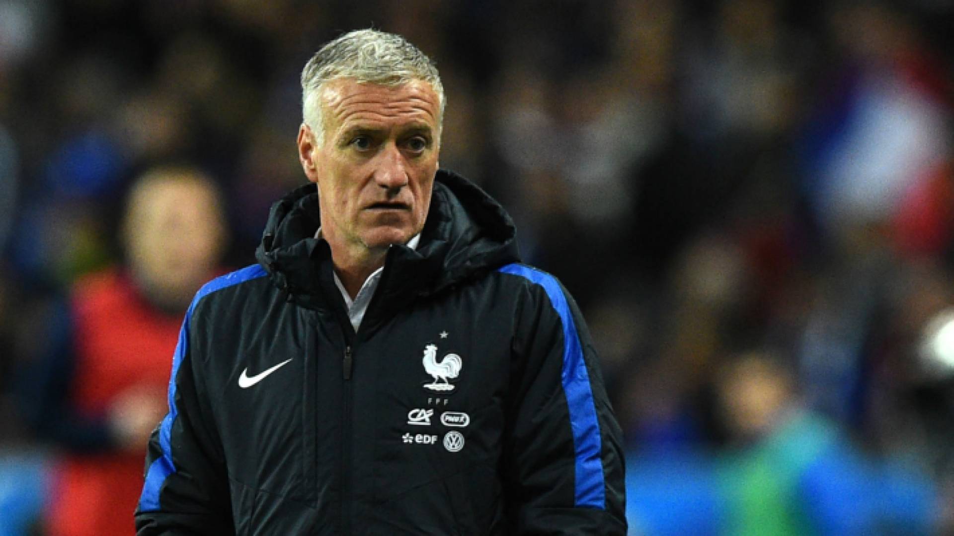 صورة سابقة للمدرب ديشامب