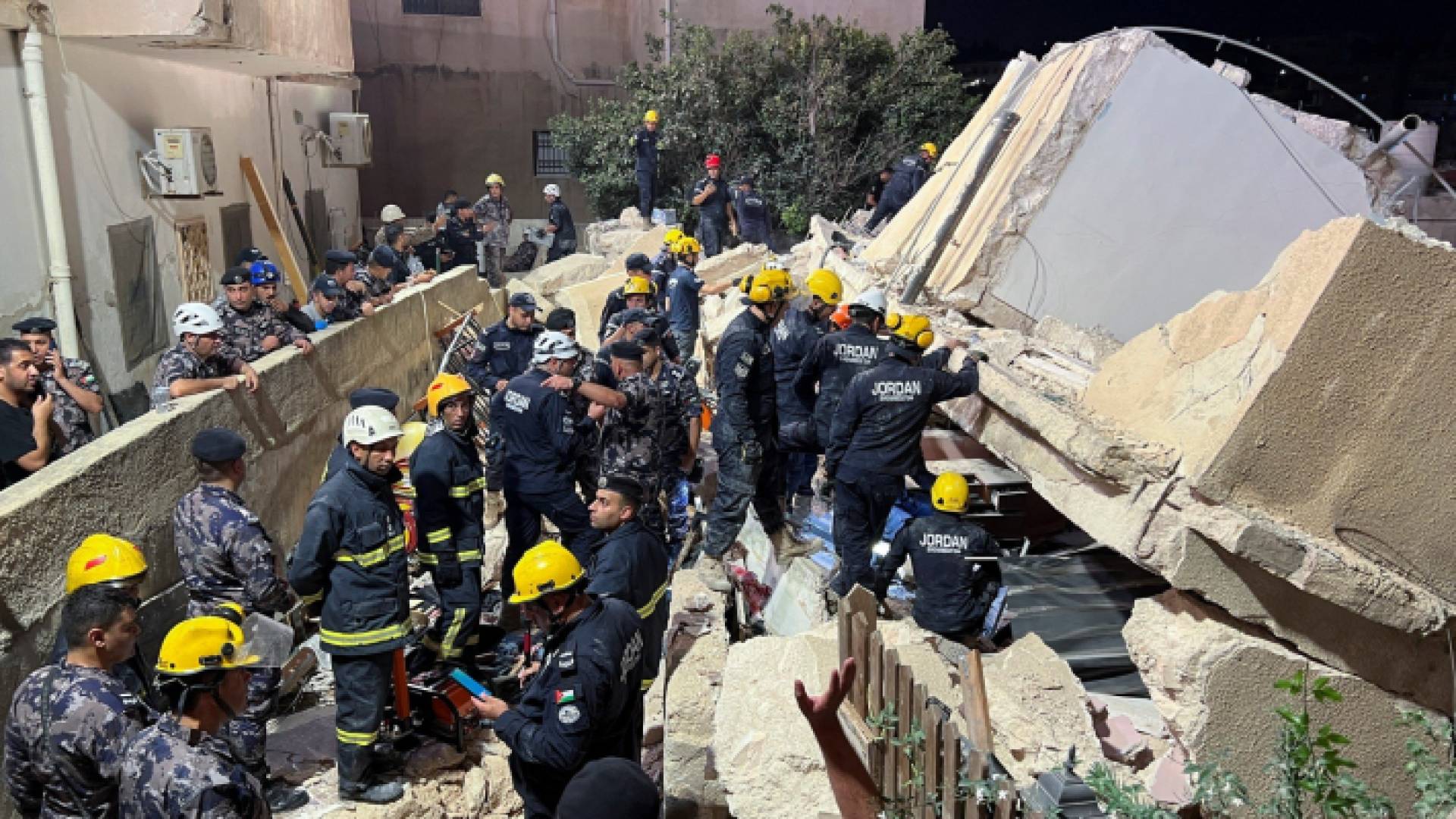 الصورة من موقع انهيار عمارة اللويبدة