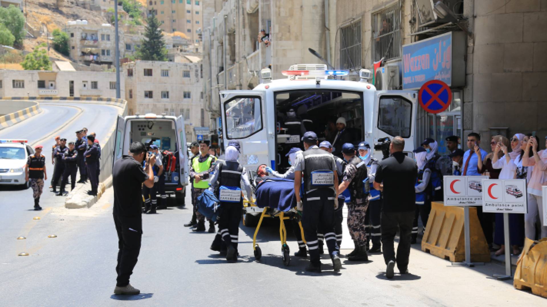 الدفاع المدني تعاملت مع آلاف الحالات الاسعافية خلال 24 ساعة