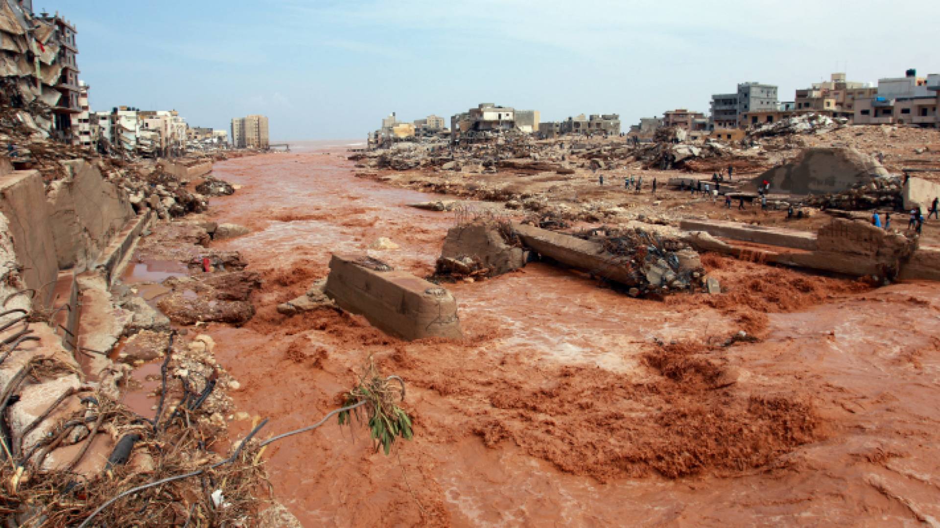 آثار الفيضانات وإعصار دانيال الذي ضرب ليبيا