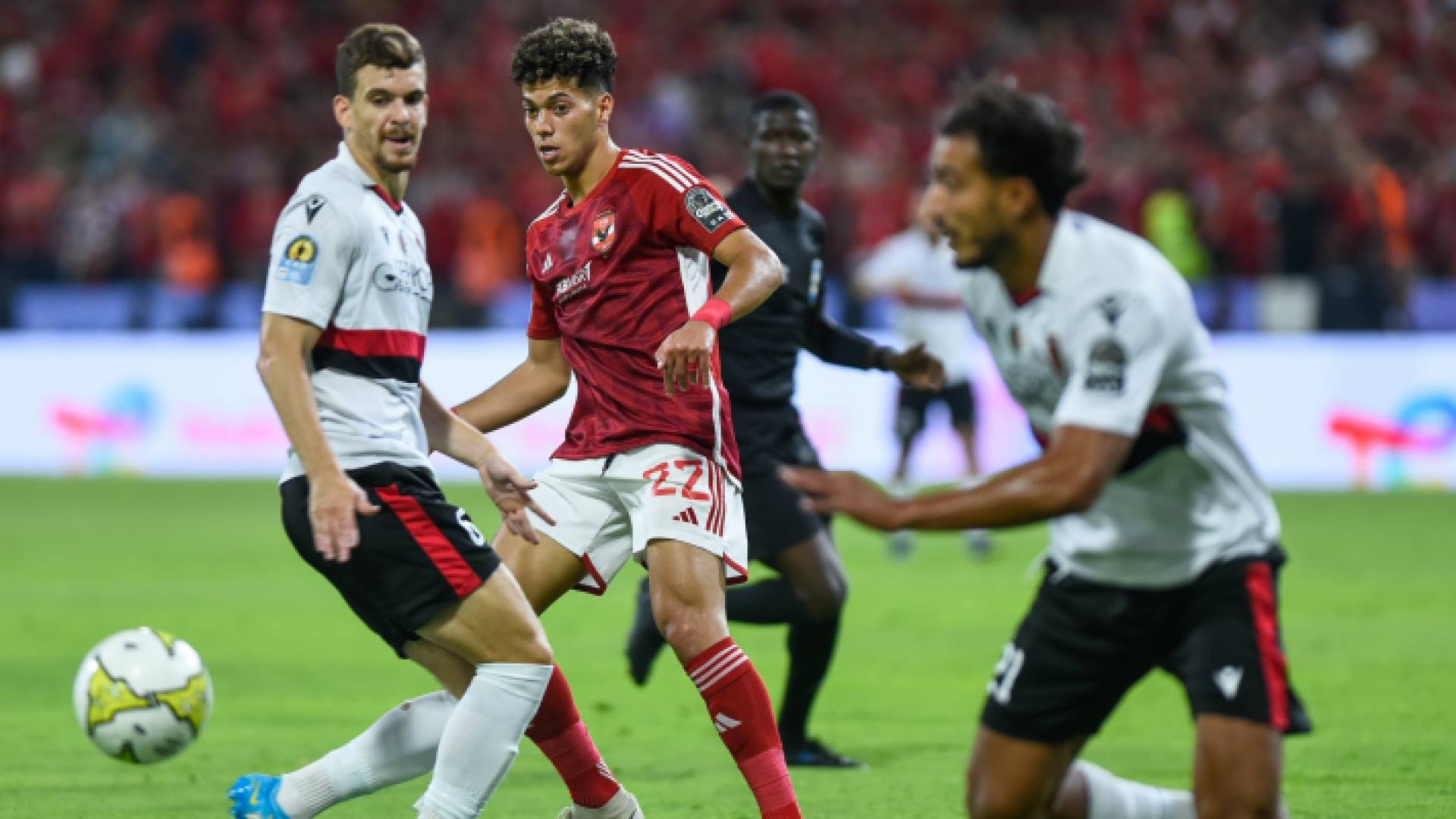 من مواجهة الأهلي واتحاد العاصمة