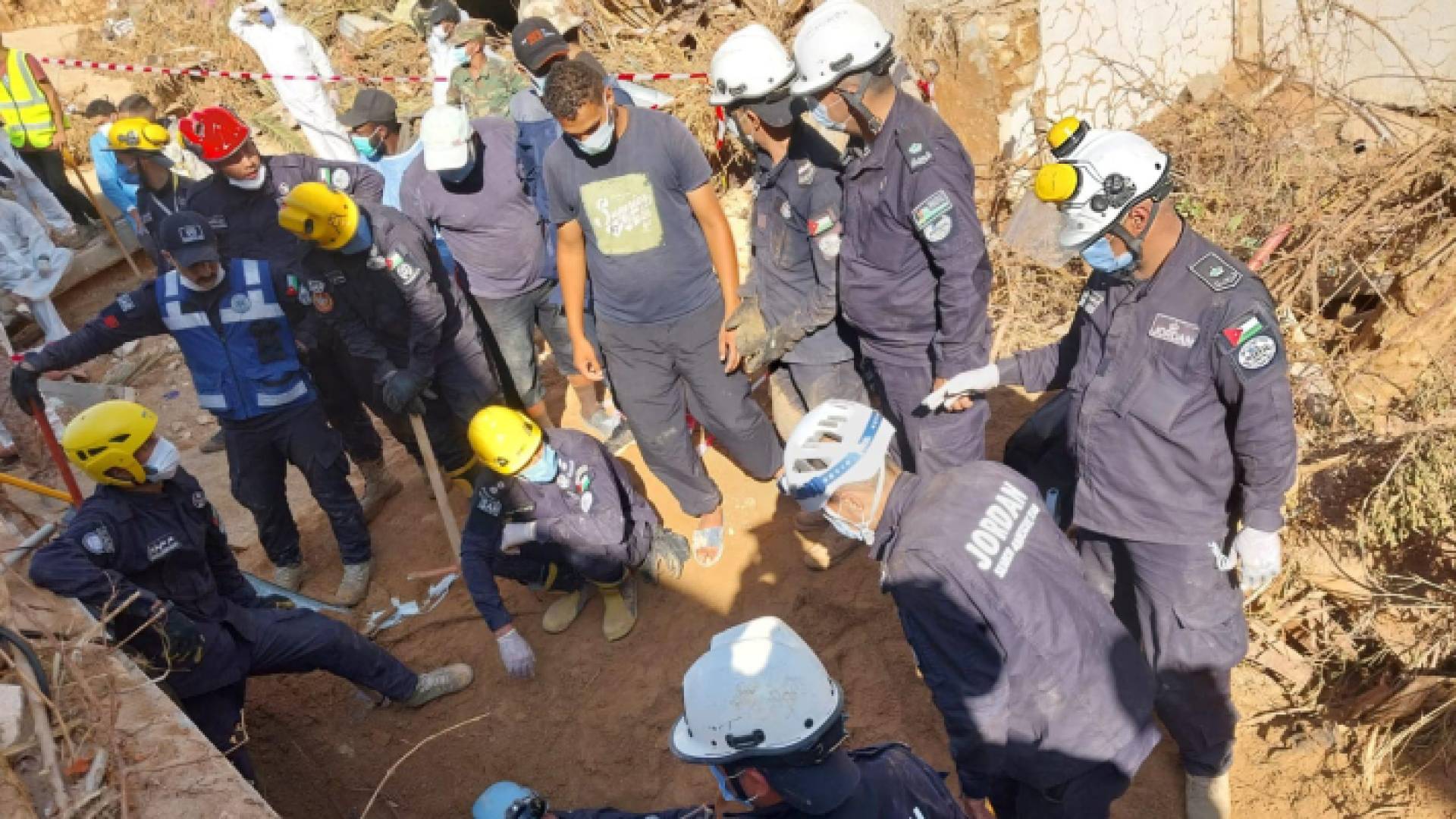 فريق الانقاذ الدولي الاردني تابع لمديرية الأمن العام