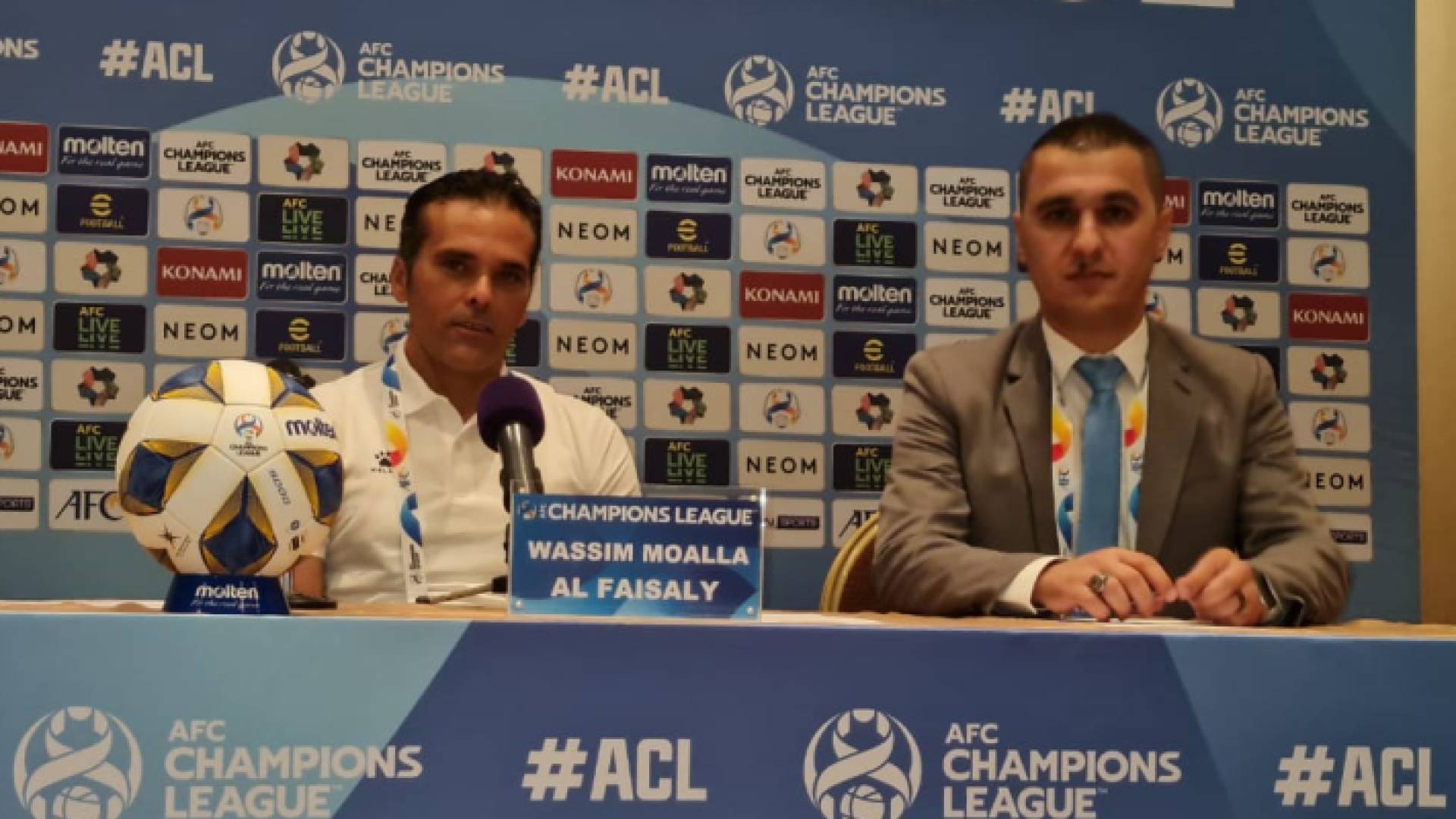 من المؤتمر الصحفي