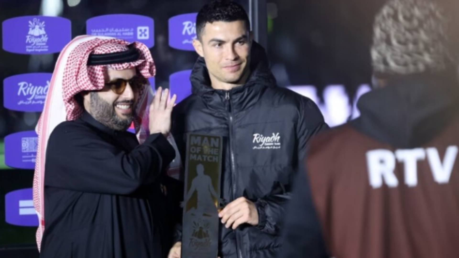 صورة سابقة تجمع رونالدو وتركي آل شيخ