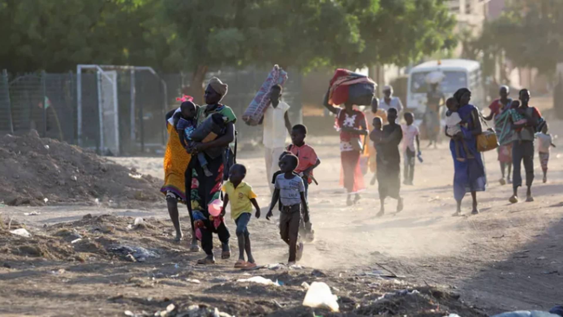 لاجئون سودانيون