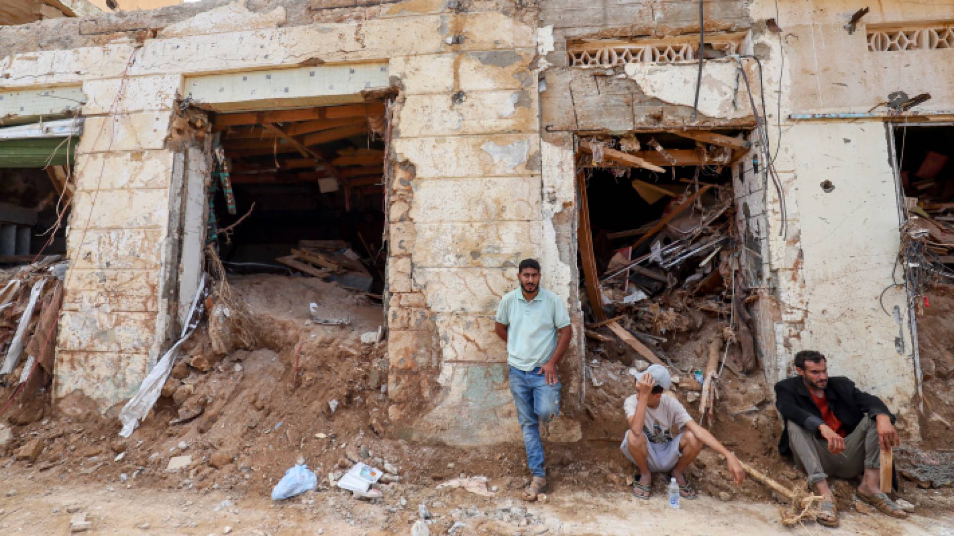 آثار الزلزال المدمر في المغرب