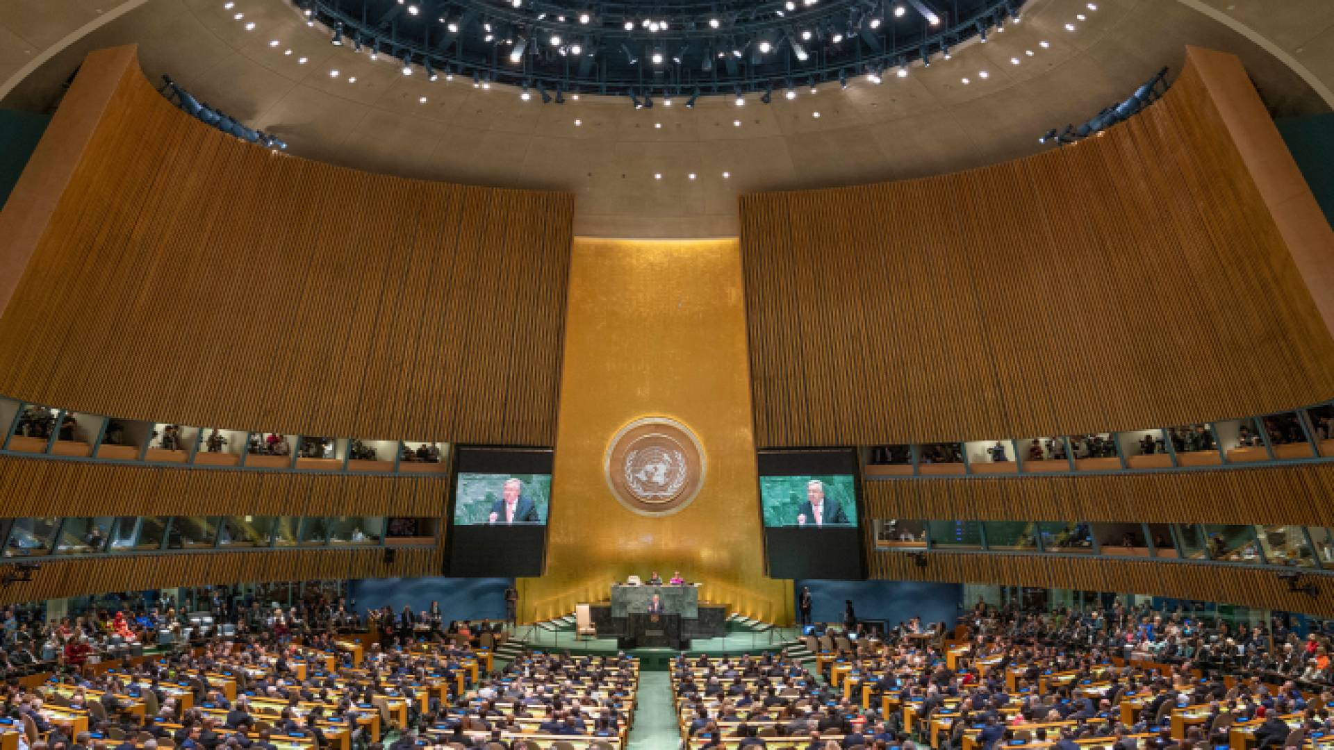 خلال جلسة للجمعية العامة للأمم المتحدة