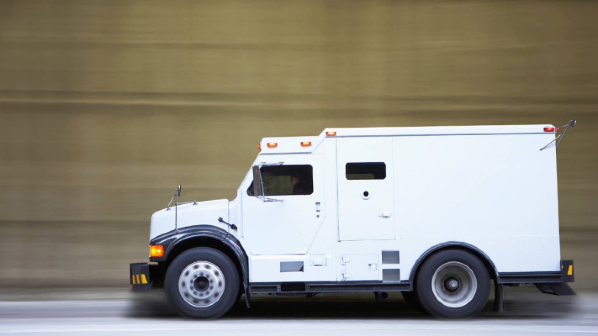 مركبة نقل الأموال