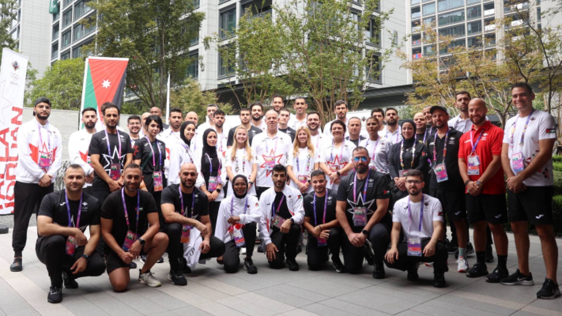 من زيارة سمو الأمير فيصل للبعثة الأردنية في الصين