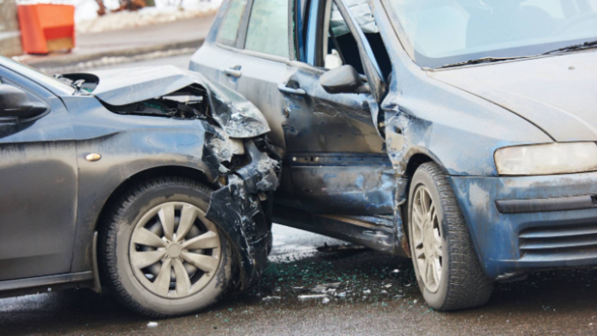 حادث تصادم "تعبيرية"