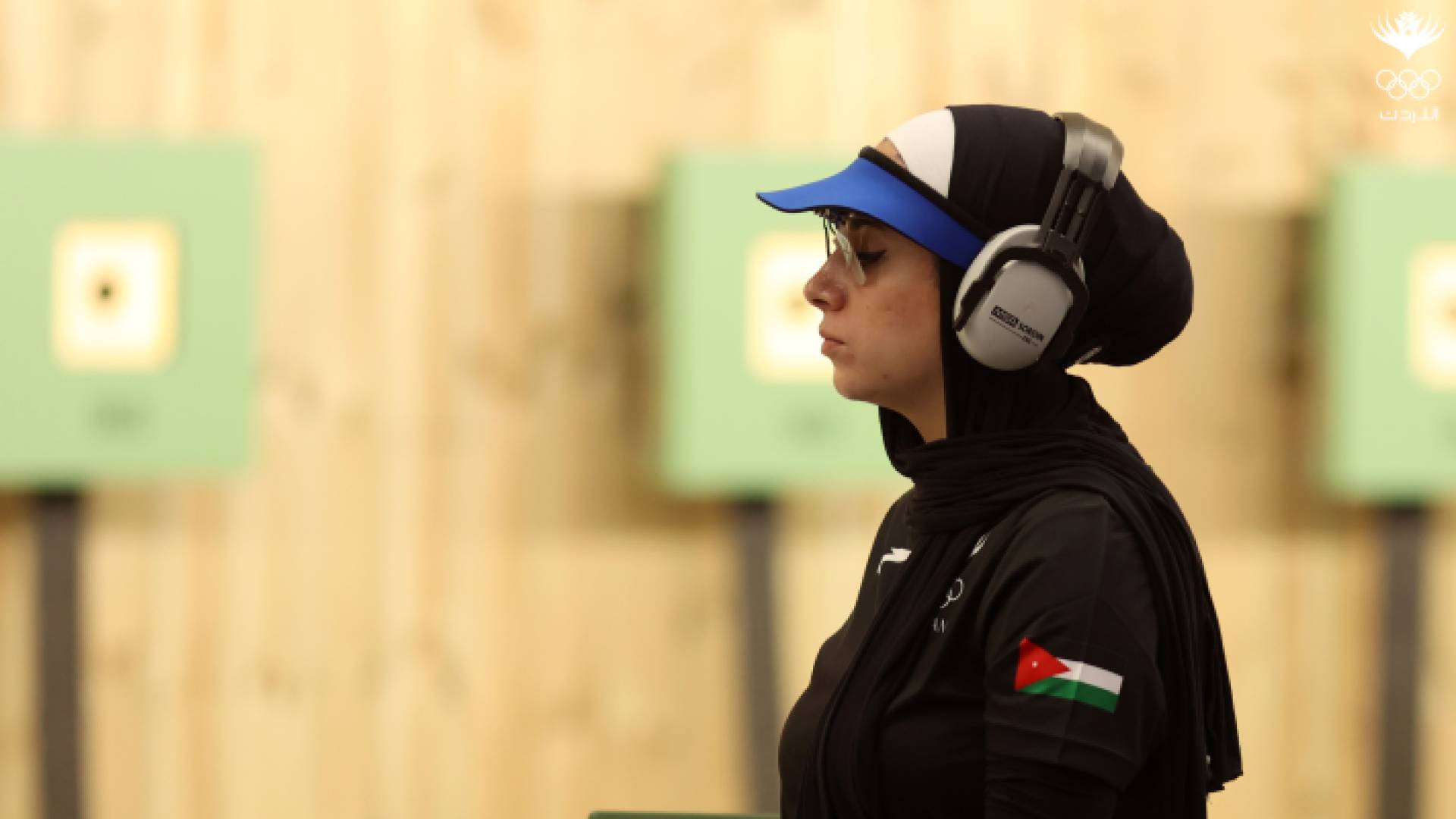 لاعبة المنتخب الوطني أسماء أبو ربيع