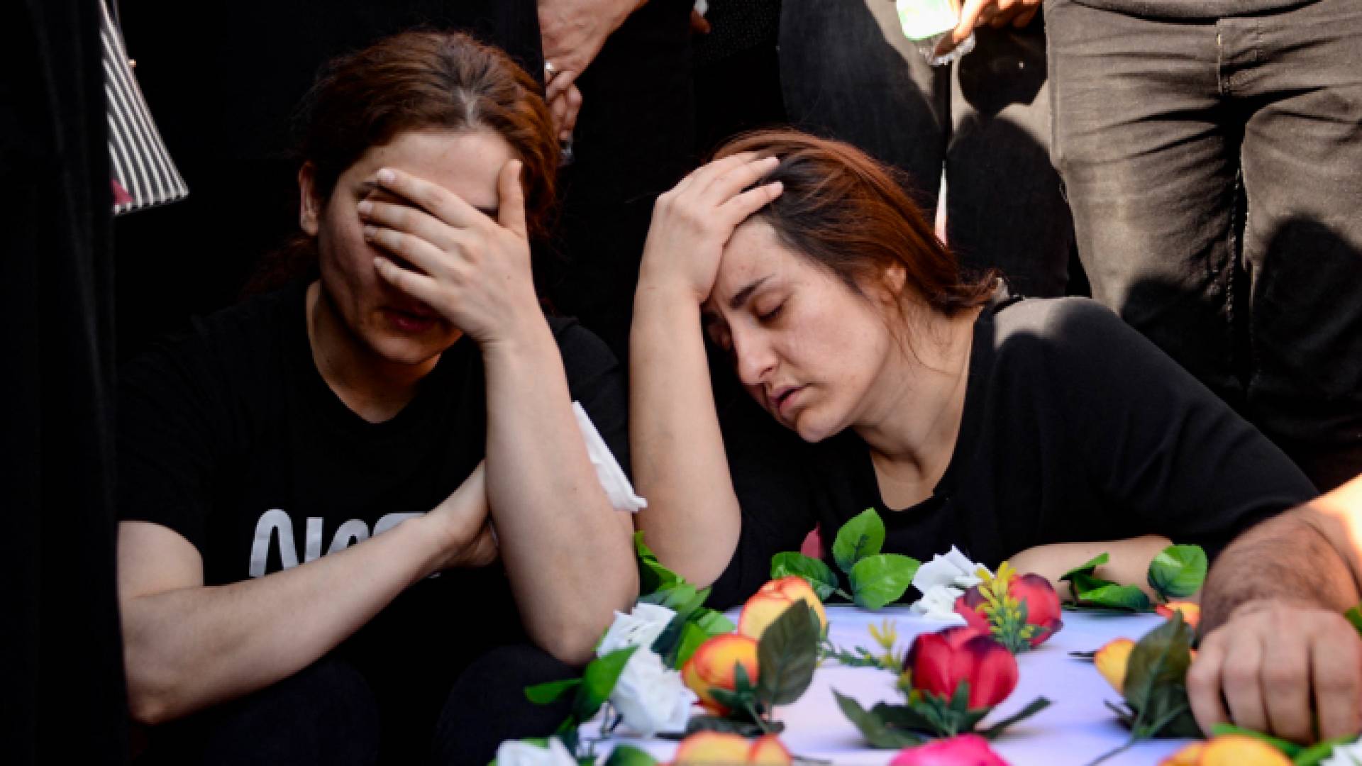 أهالي ضحايا حفل زفاف الحمدانية