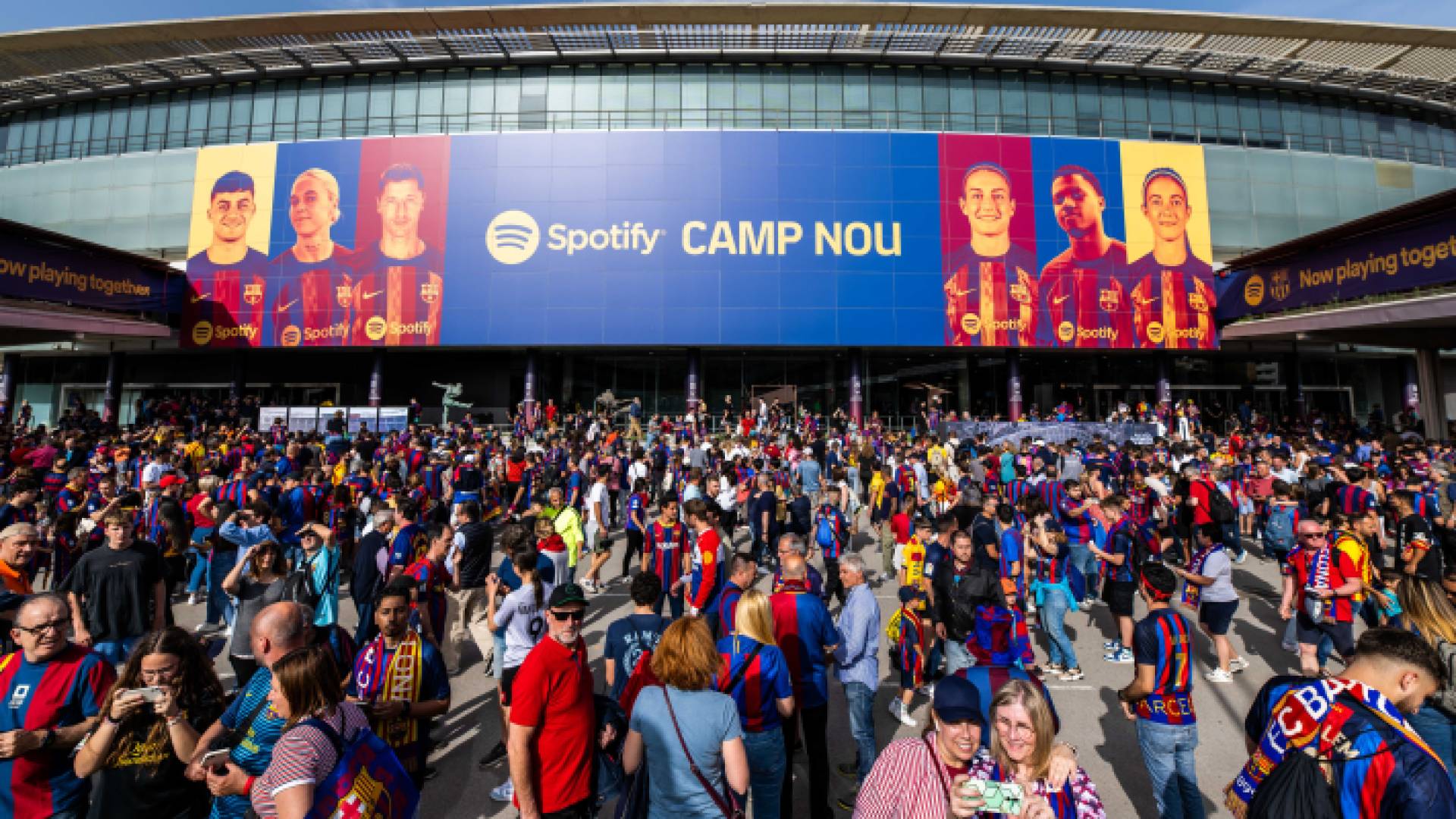 من مقر النادي