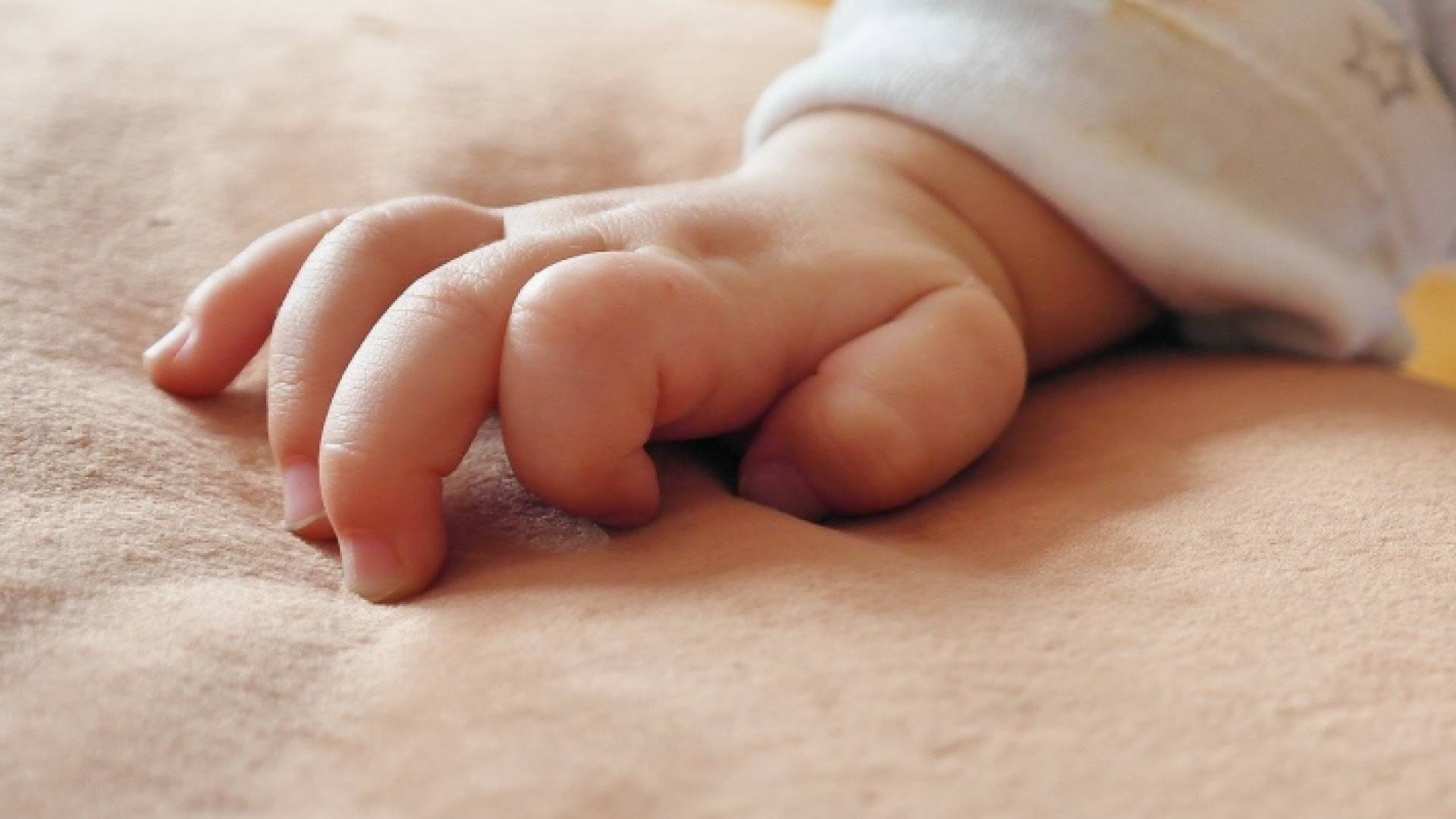 صورة ليد طفل