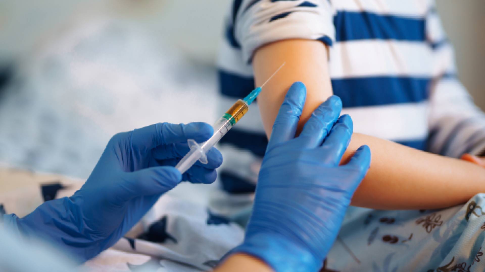 "الصحة العالمية" تجيز لقاحا جديدا ضد الملاريا