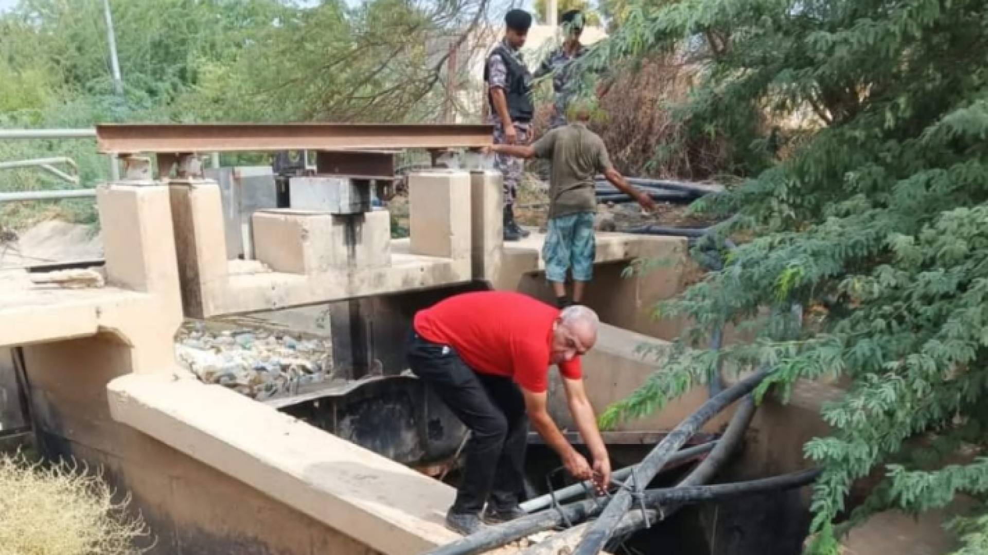 الصورة من الحملة على إزالة الإعتداءات