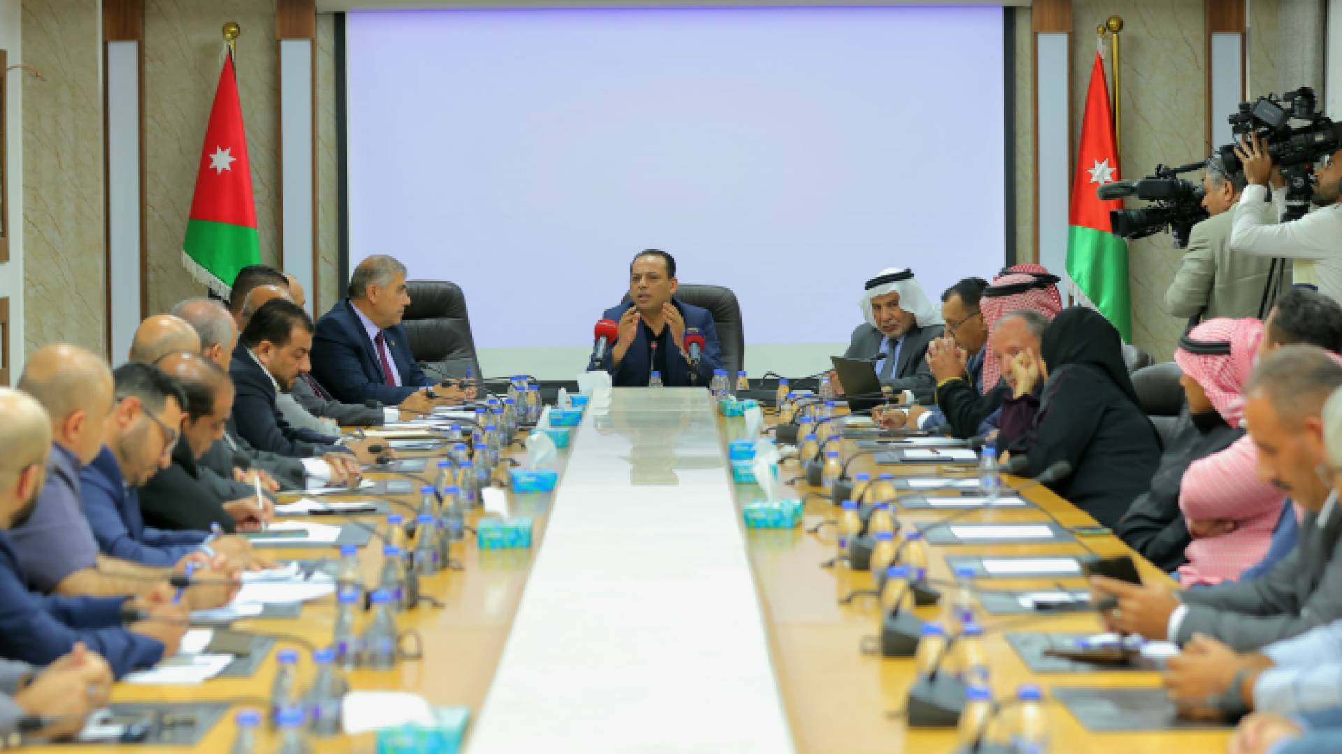 اجتماع لجنة الزراعة والمياه والريف والبادية النيابية