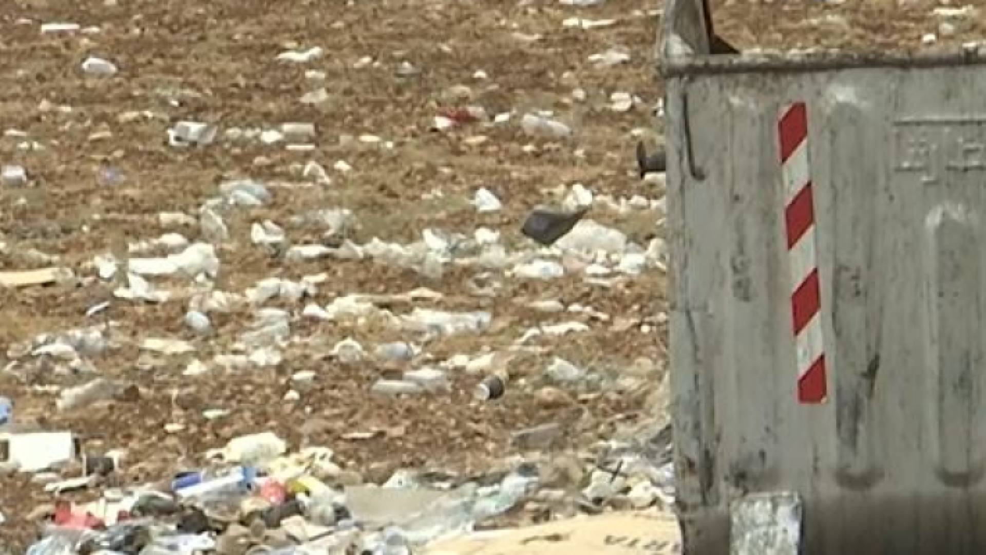 تراكم النفايات