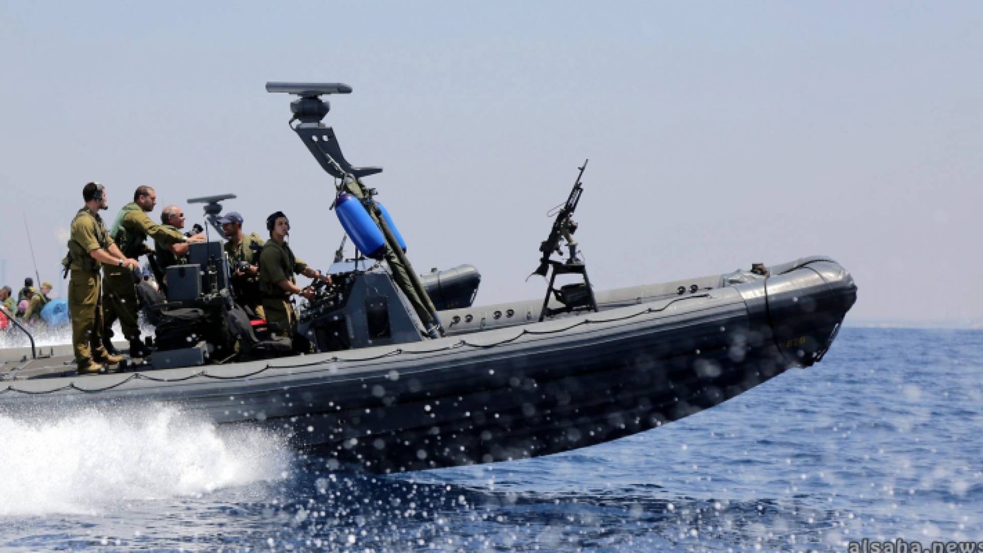 زوارق بحرية الاحتلال في بحر غزة