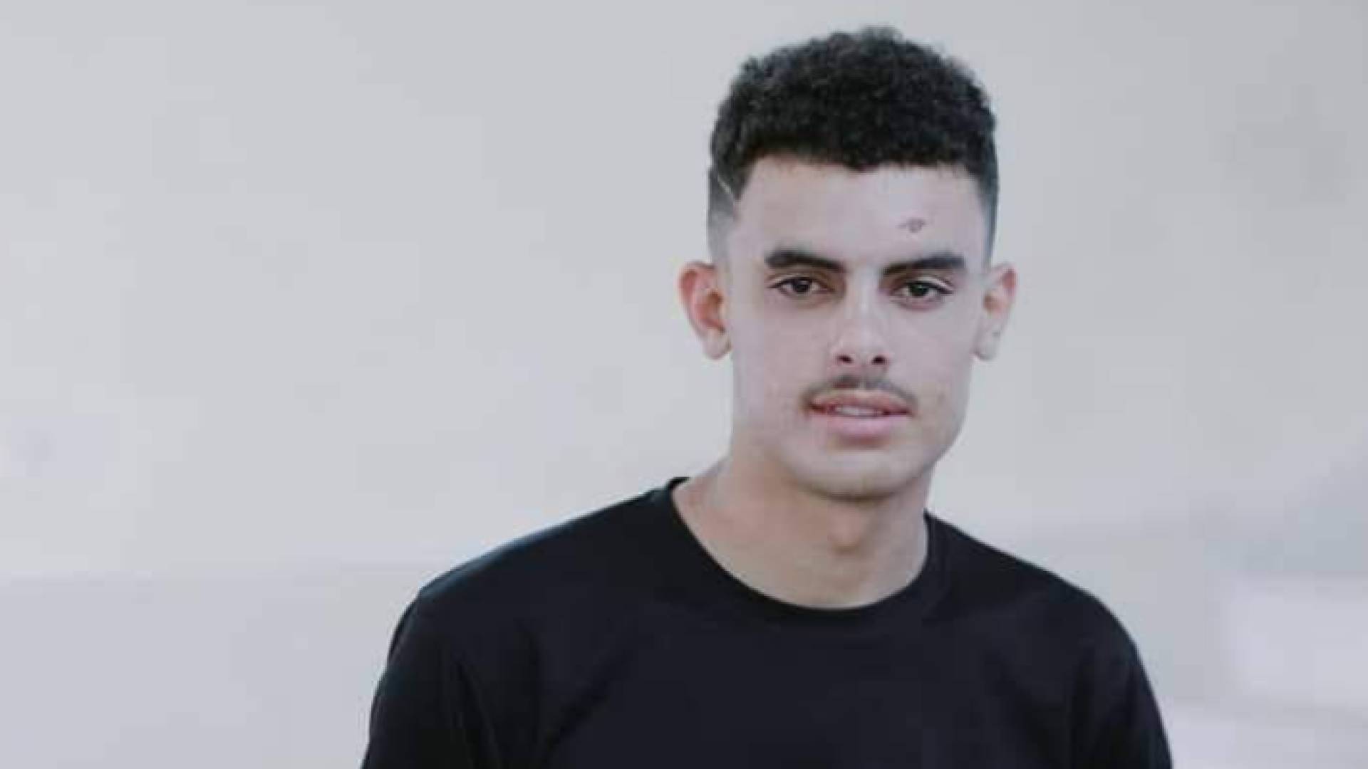 الشهيد ؤنس ربحي موسى زيادات 16 عاما