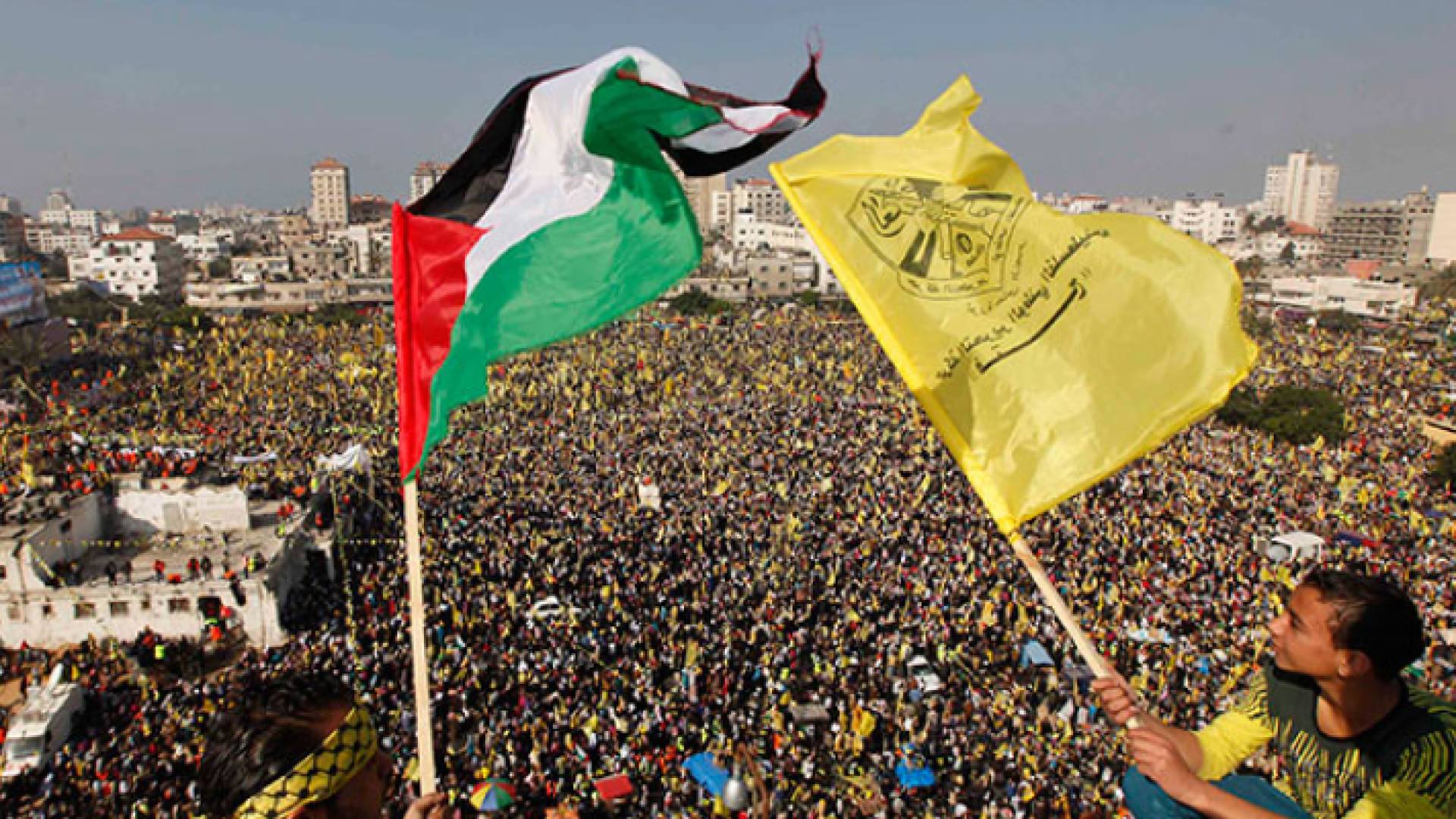 تجمع كبير لحركة فتح