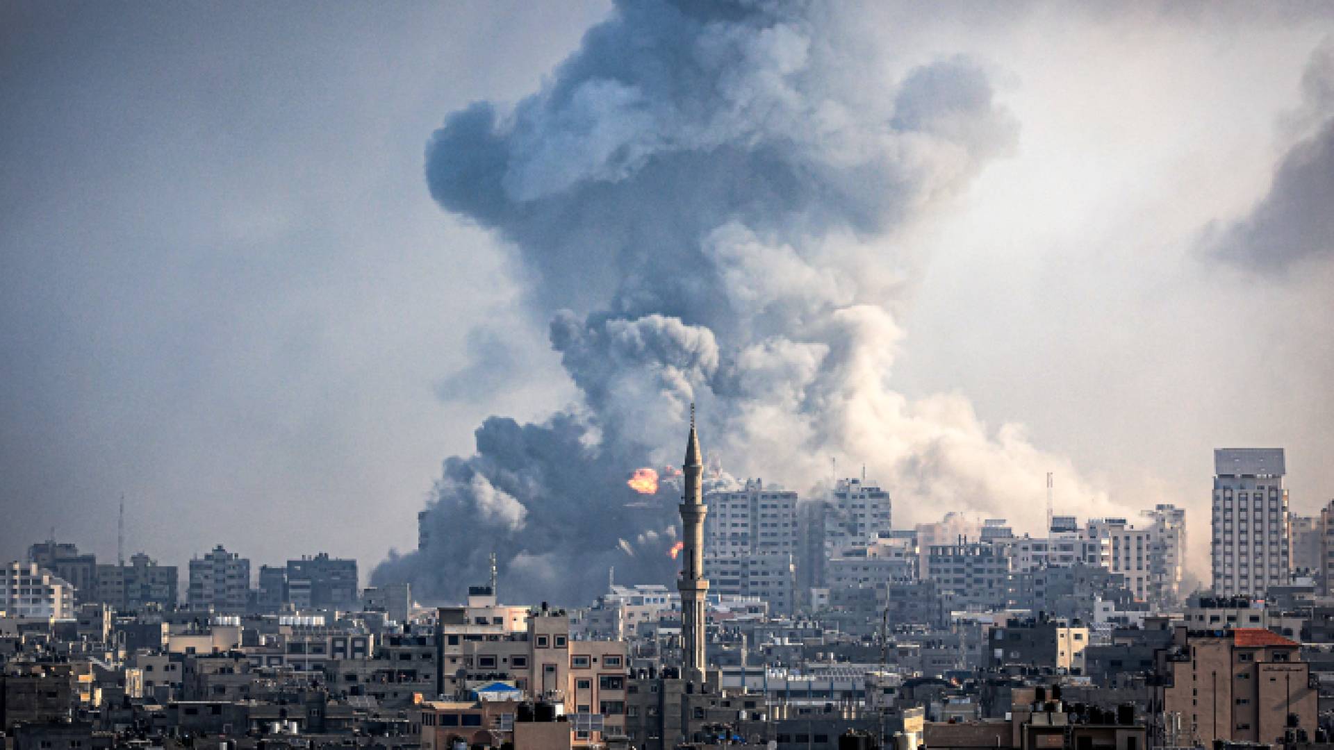 صواريخ الاحتلال الإسرائيلي في قطاع غزة