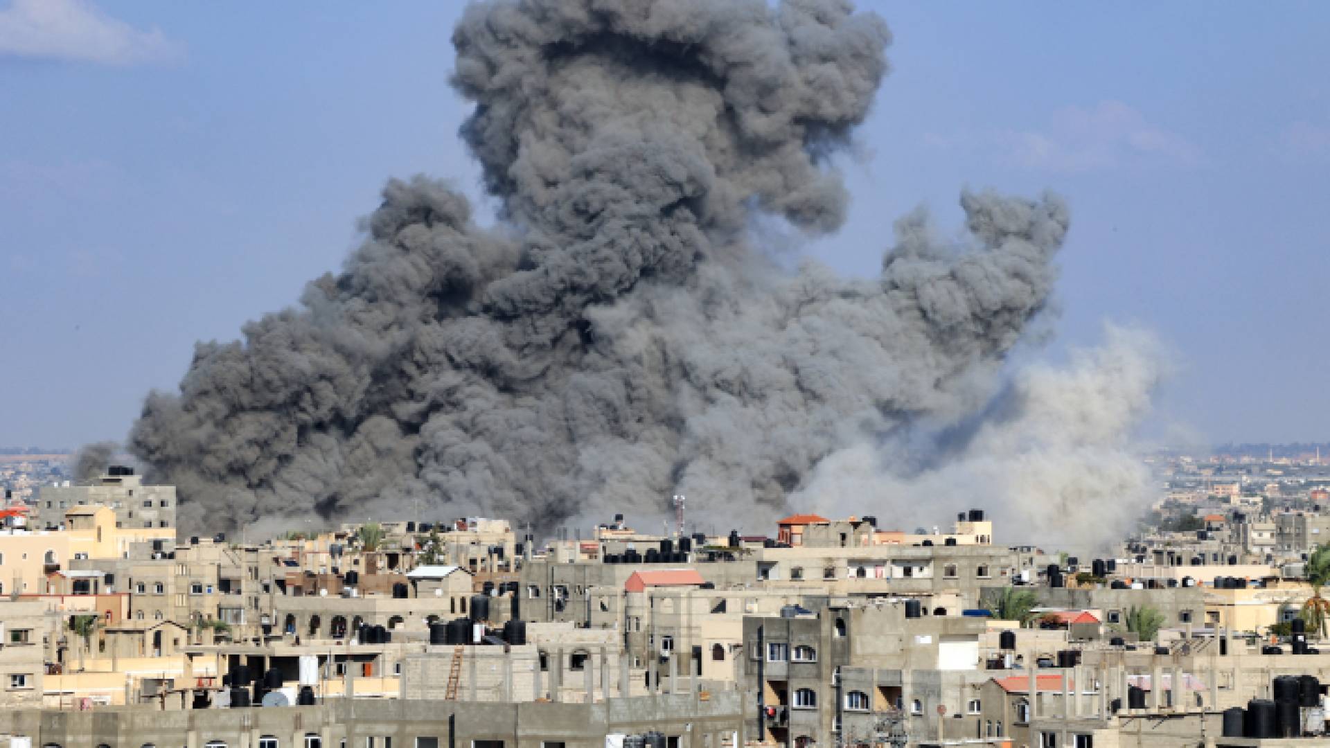 الصورة من قصف الاحتلال لقطاع غزة