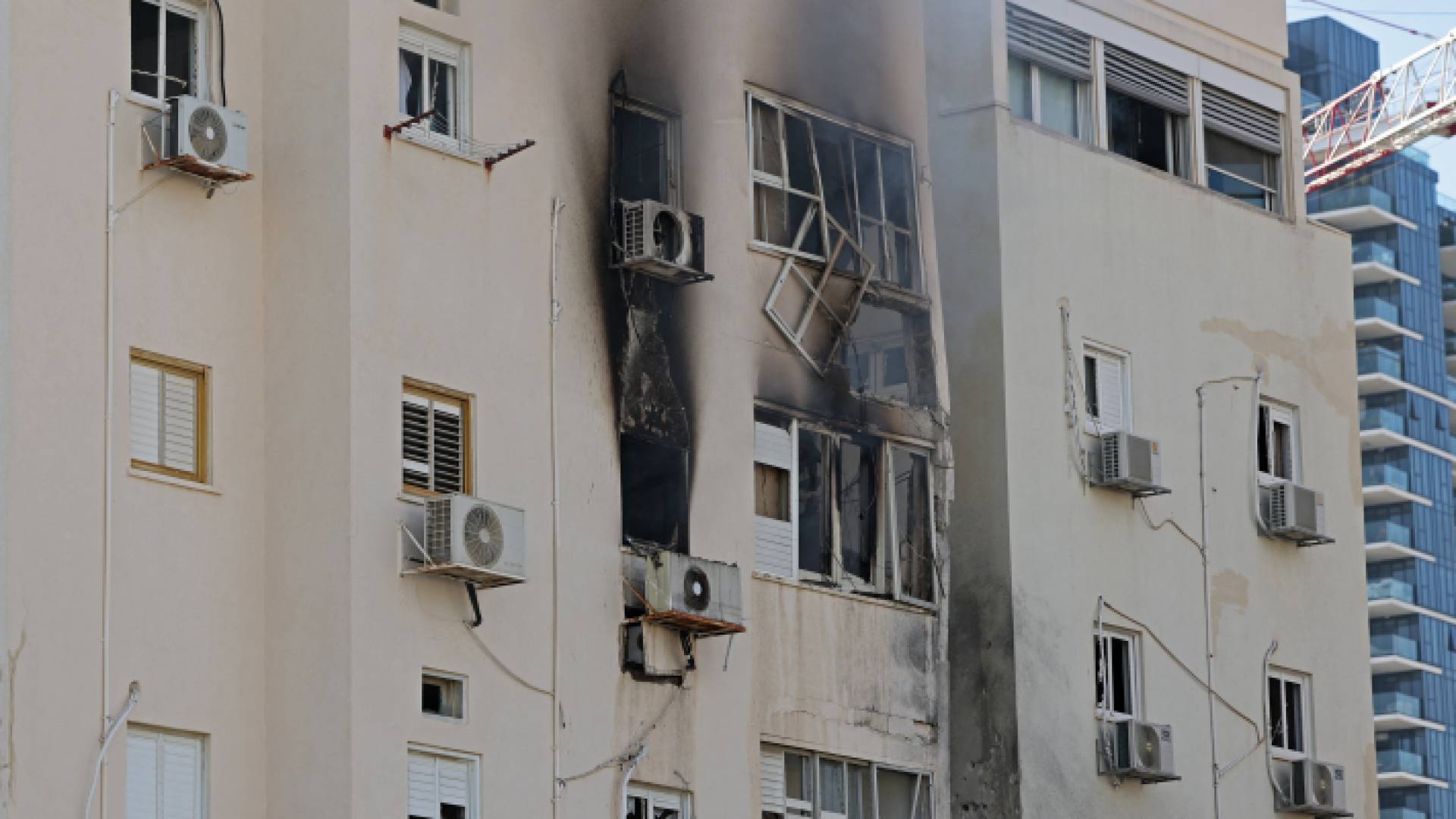 مبان في أحد مستوطنات غلاف غزة بعد قصفها من قبل المقاومة الفلسطينية