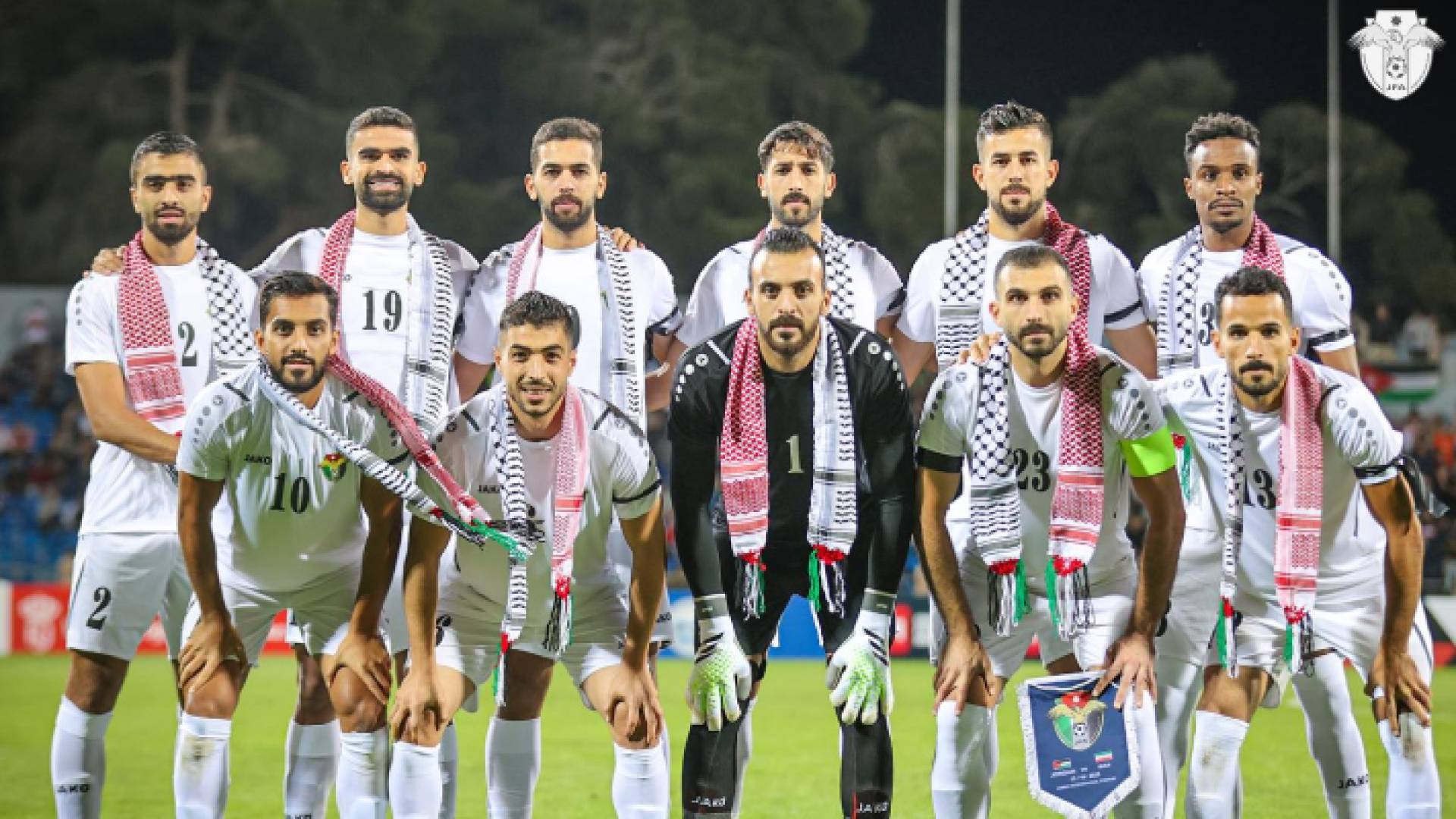 لاعبو المنتخب الوطني