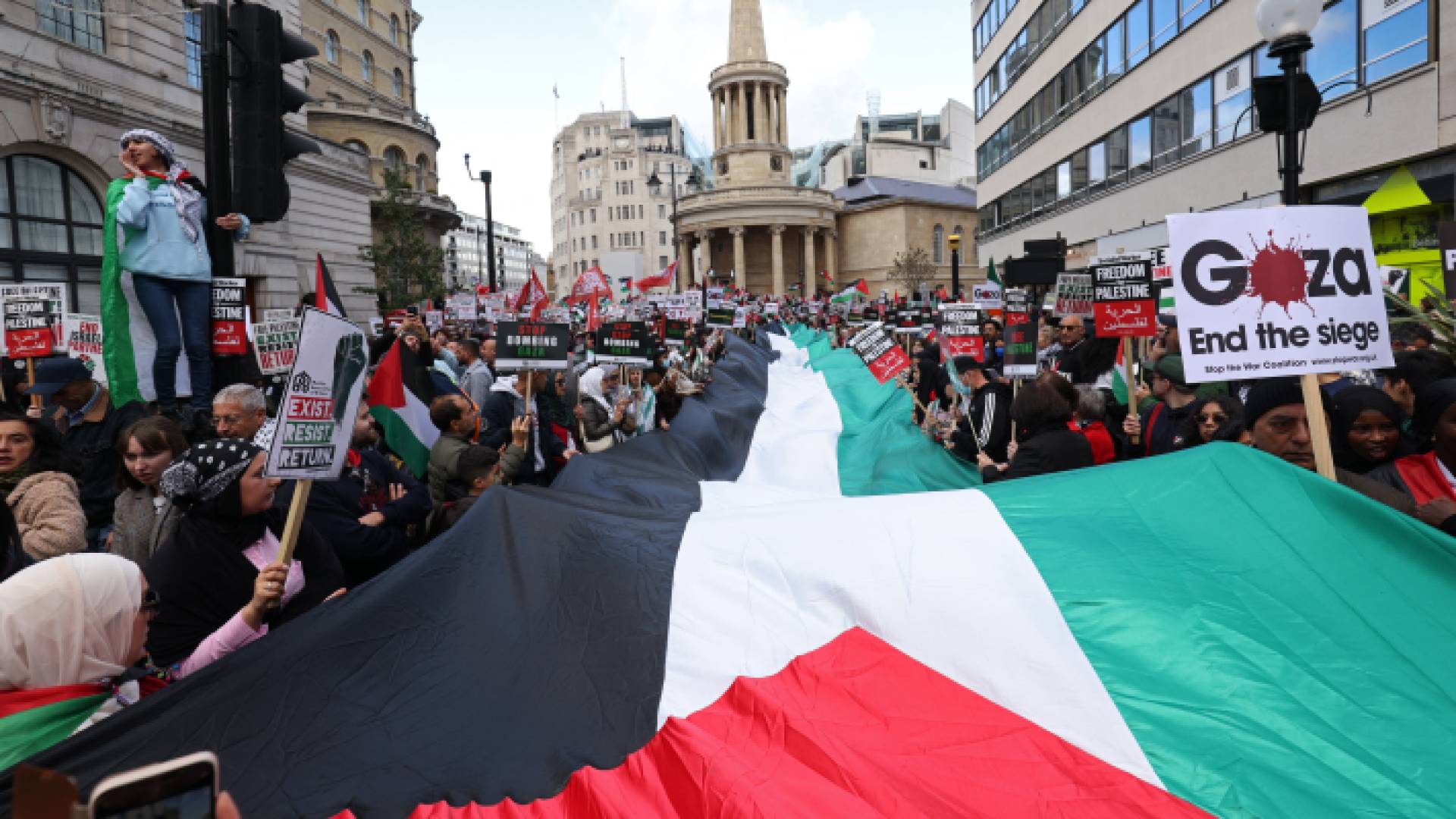 مسيرة حاشدة في لندن دعما لفلسطين