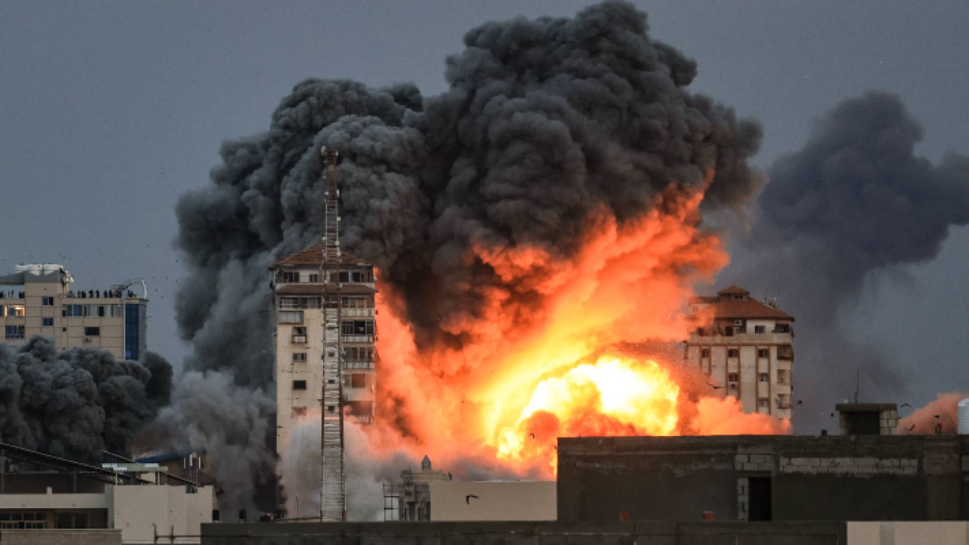 قصف طائرات الاحتلال على غزة