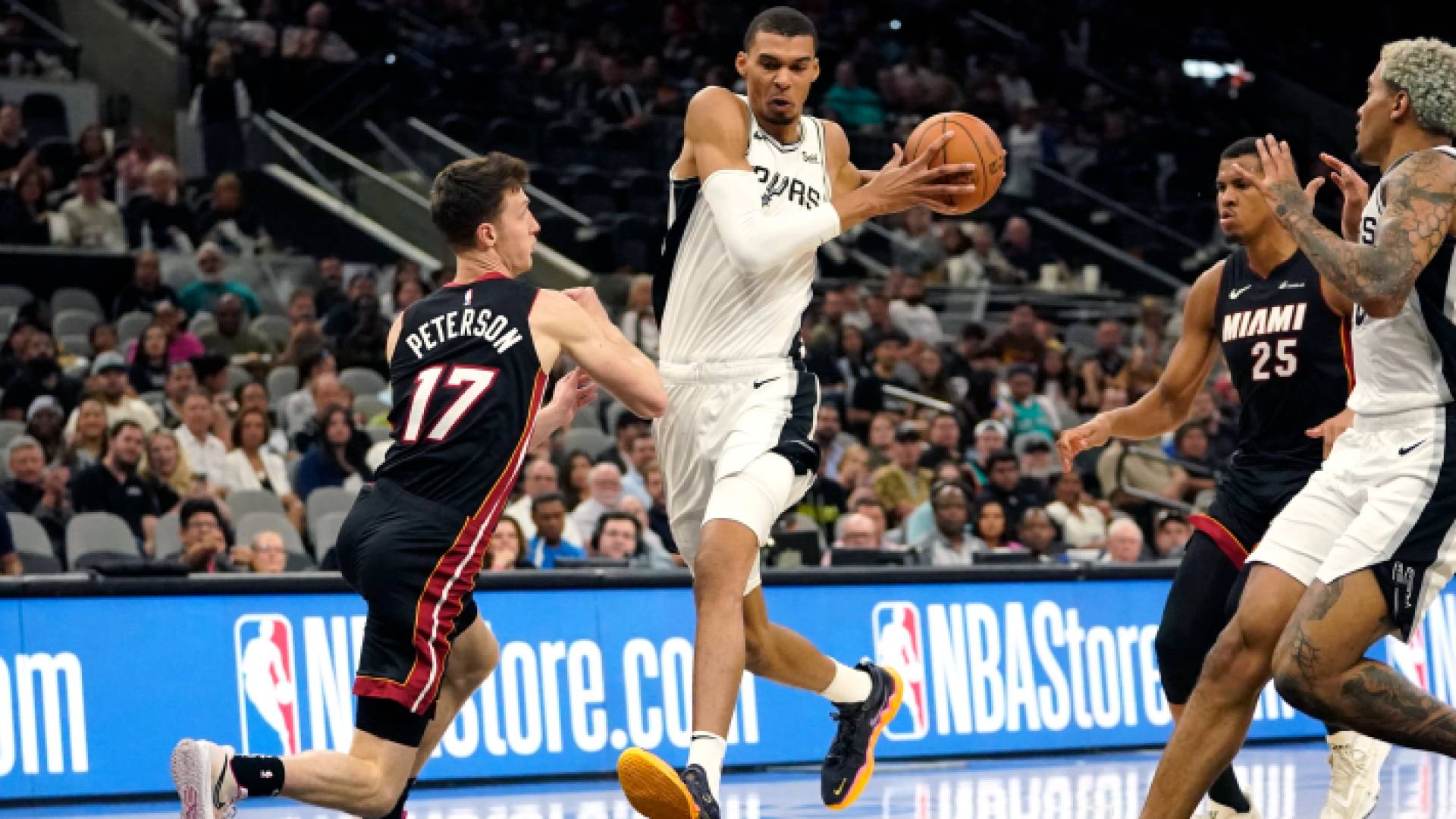 من المباراة