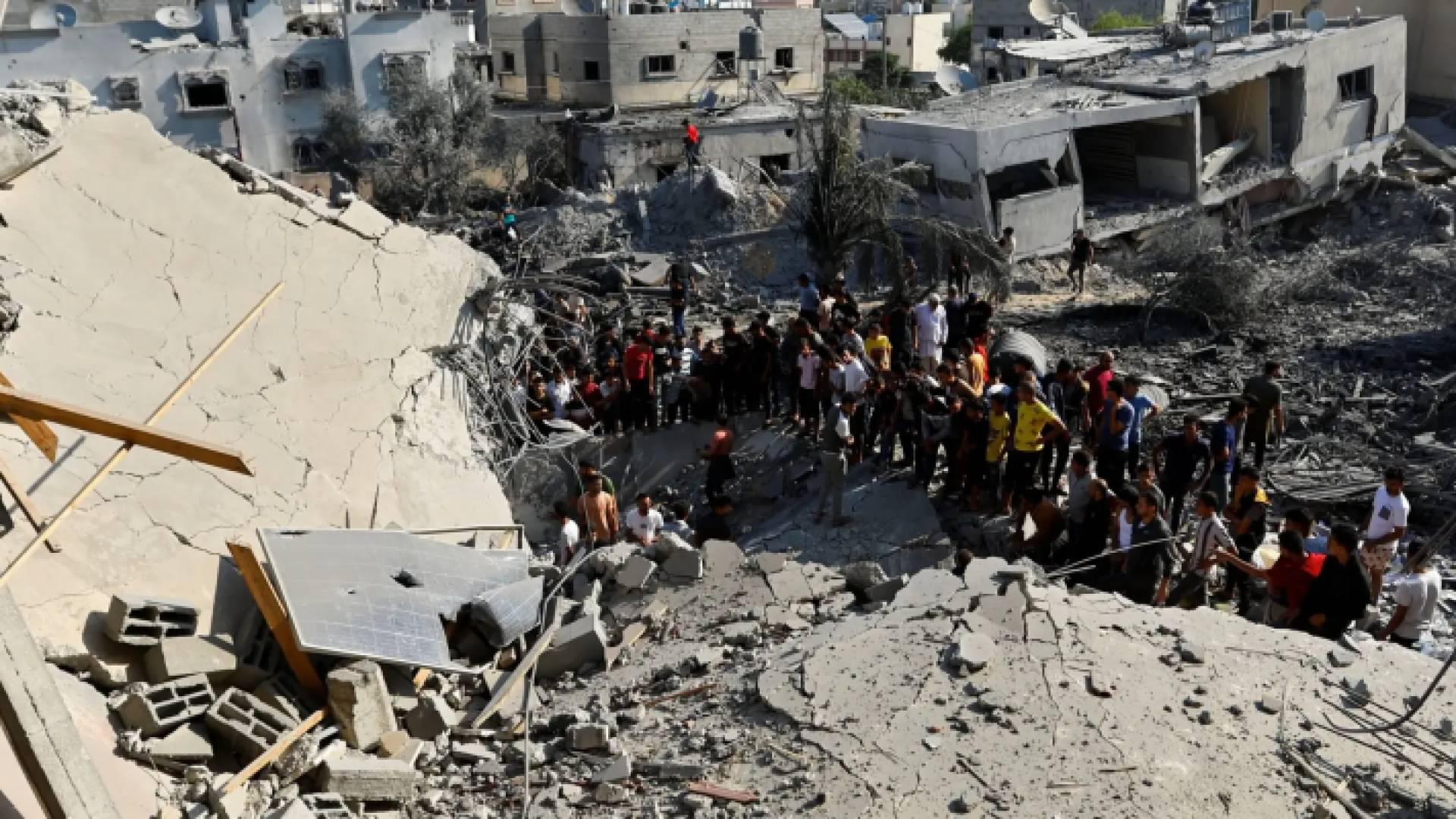 آثار قصف الاحتلال على غزة