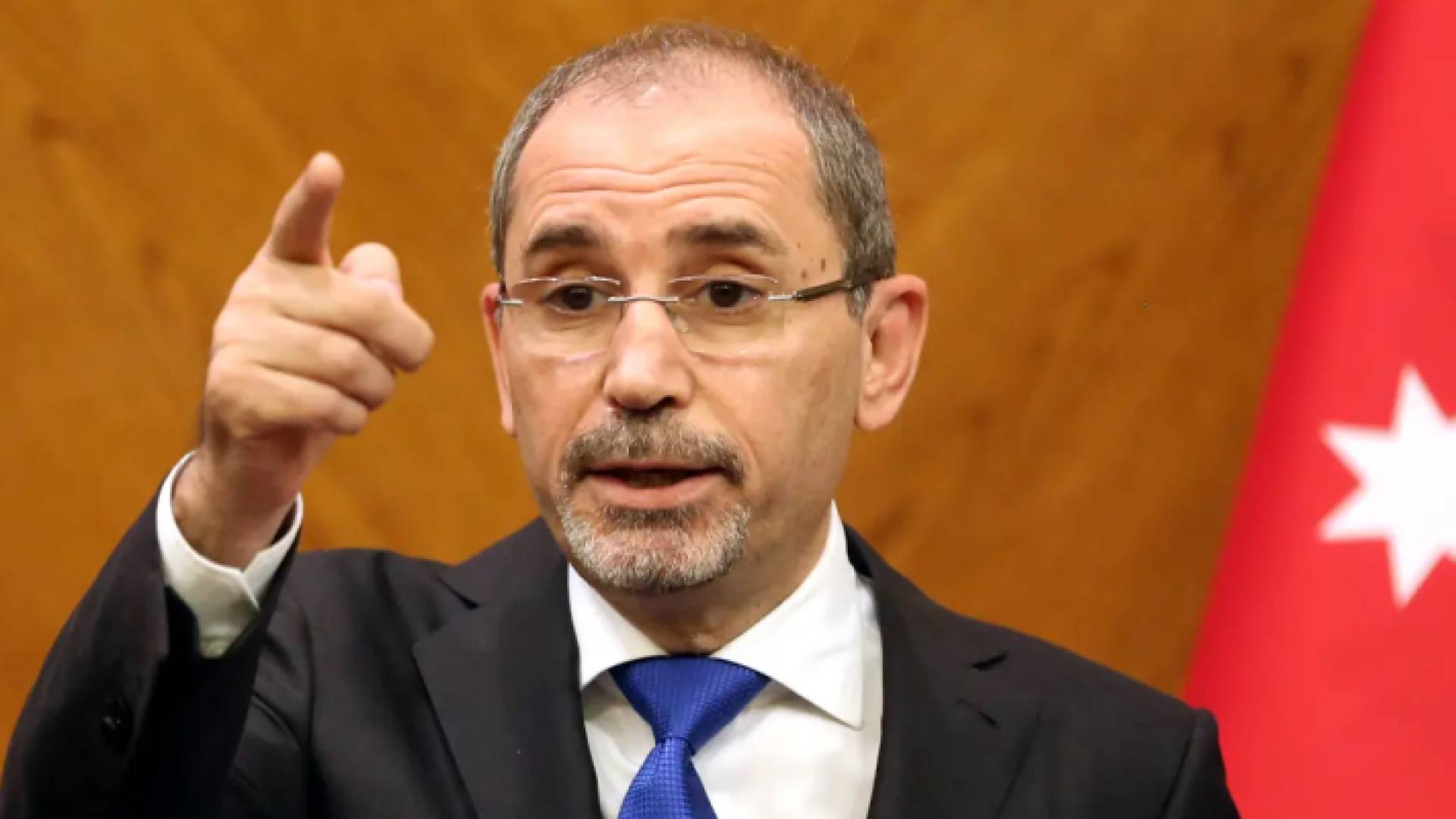 وزير الخارجية أيمن الصفدي